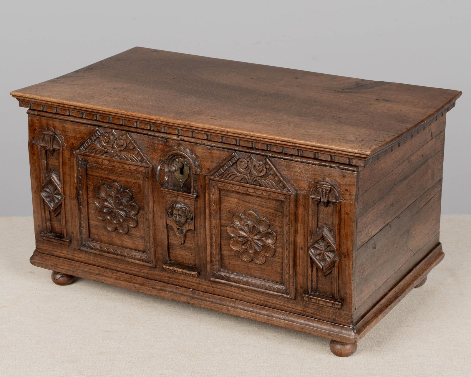 19th Century Spanish Walnut Wedding Coffer or Marriage Chest - 4