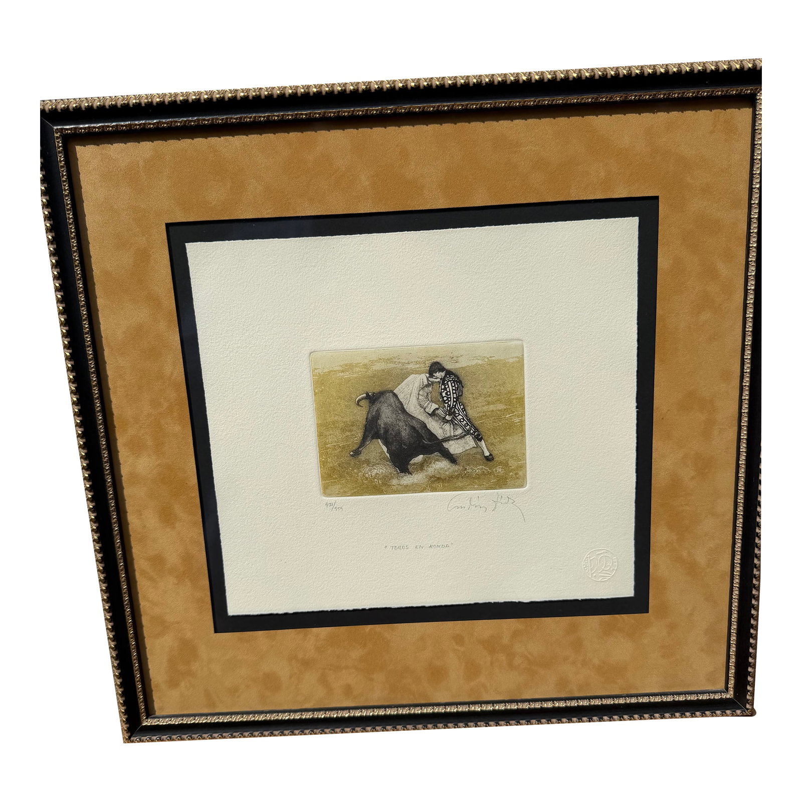 1990s Enrique Ruiz-Fornells, Signed, Numbered and Stamped Print of "Toros en Ronda" Number 451 o: This a very attractive signed, limited edition etching by Spanish artist Enrique Ruiz-Fornells which has been lovingly double matted and placed in a very handsome frame. The etching features a