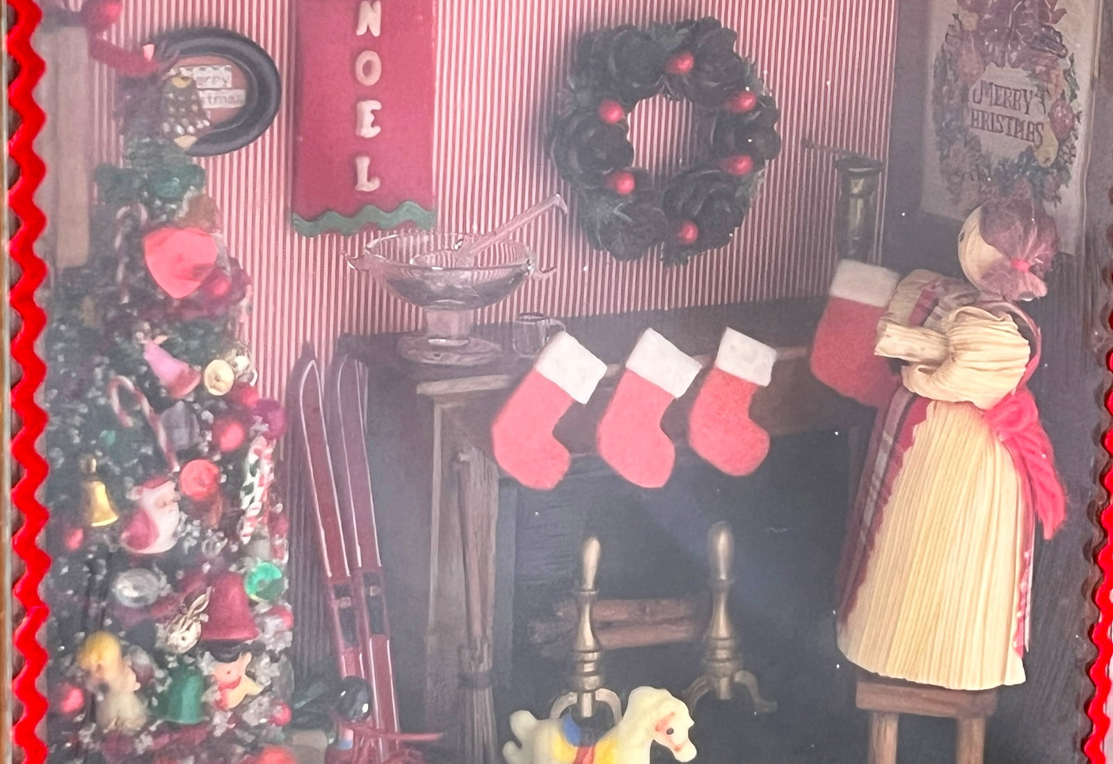 Vintage Handmade Christmas Diorama Shadow Box With Miniature Holiday Stocking by the Fire Scene. - 4