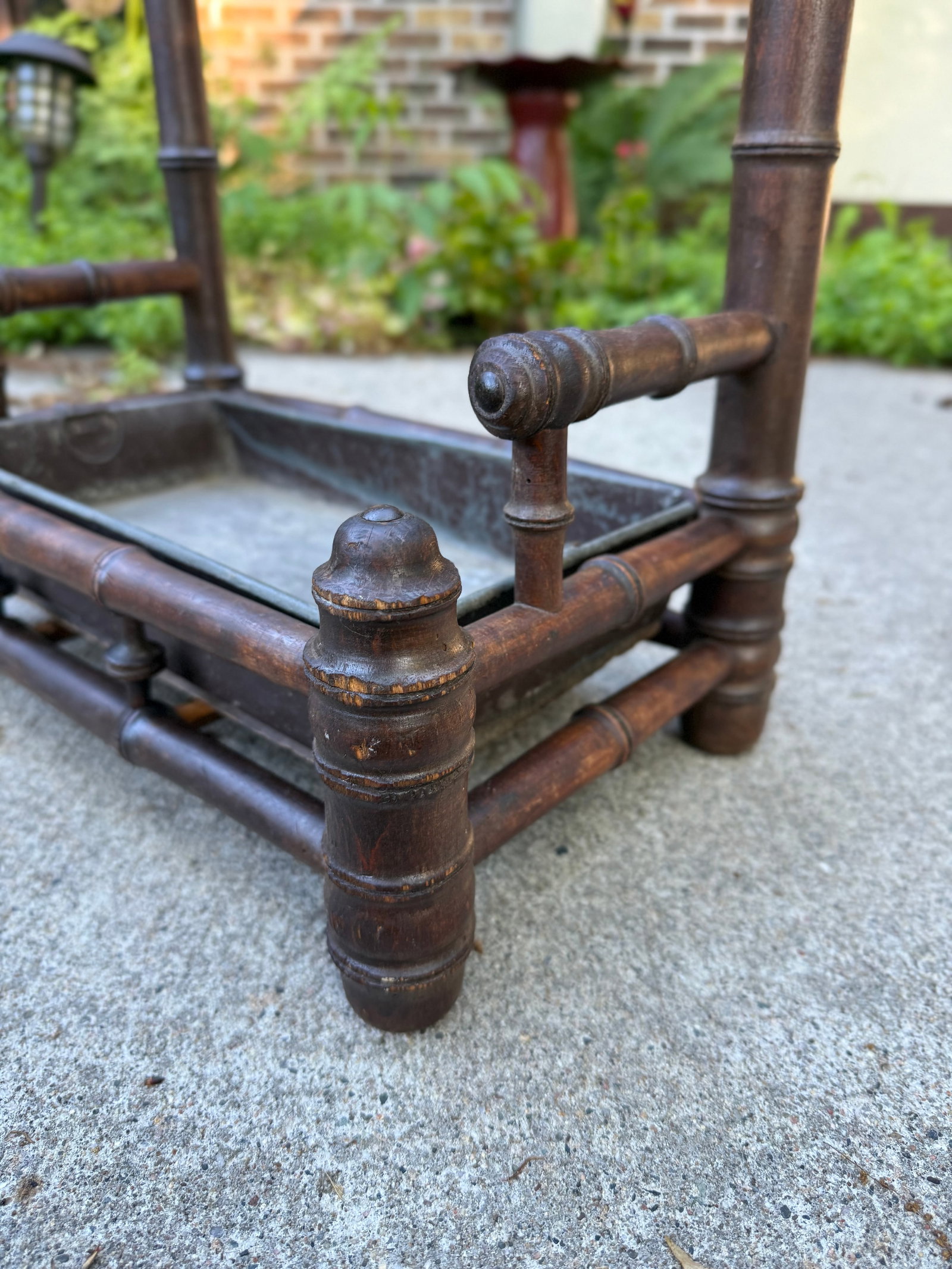 Late 19th-Century French Faux Bamboo Umbrella Stand With Original Zinc Liner - 8