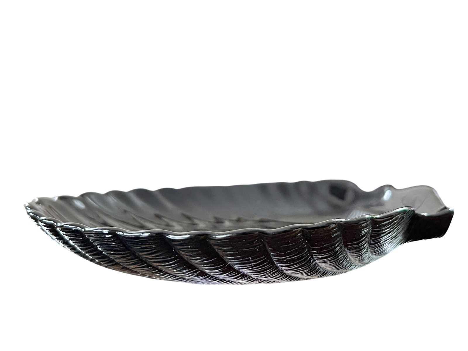Set of 12 Vintage Arcoroc France "Coquillage" Black Glass Shell Dishes, Circa 1960s - 10