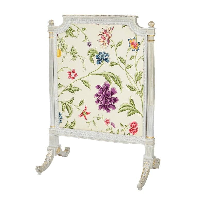 French Louis XVI Style White & Gilt Fire Screen With Floral Fabric, 20th C - 2