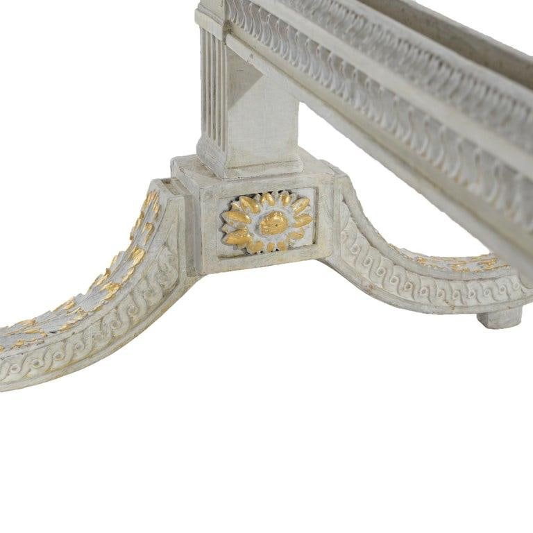 French Louis XVI Style White & Gilt Fire Screen With Floral Fabric, 20th C - 9