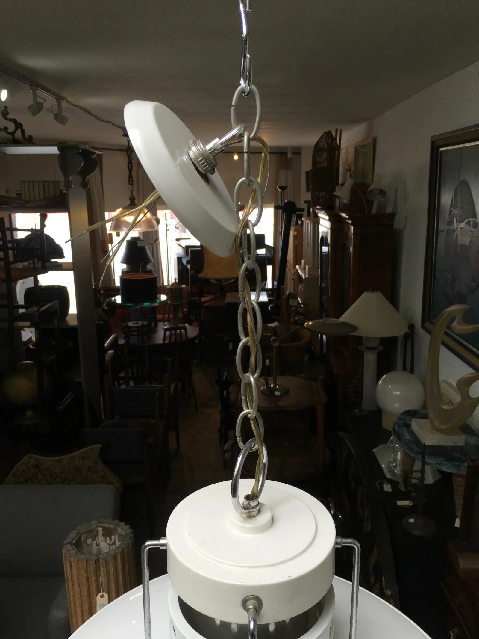 1980s Forecast Lighting Postmodern Pendant Chandelier, Los Angeles, White & Chrome - 11