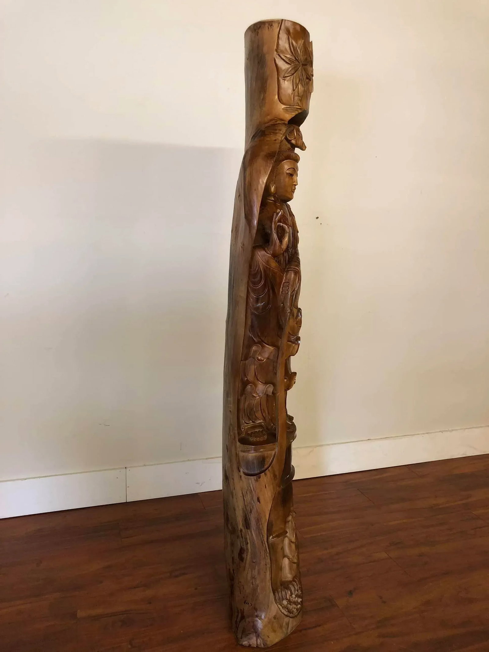 Large Guanlin Carved Wood Statue - 6
