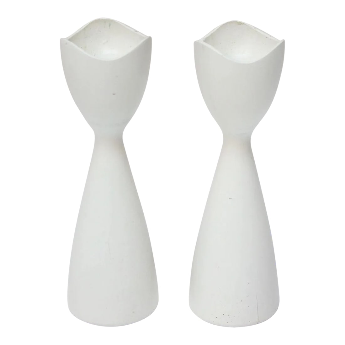 Petite Danish Modern White Candlesticks: Petite, sculptural-form Danish Candlesticks in white (ca. 1960s). Minor wear to both, all original and commensurate with age/use. Overall, in nice, vintage condition. H: 5.88" x Diameter: 1.75"