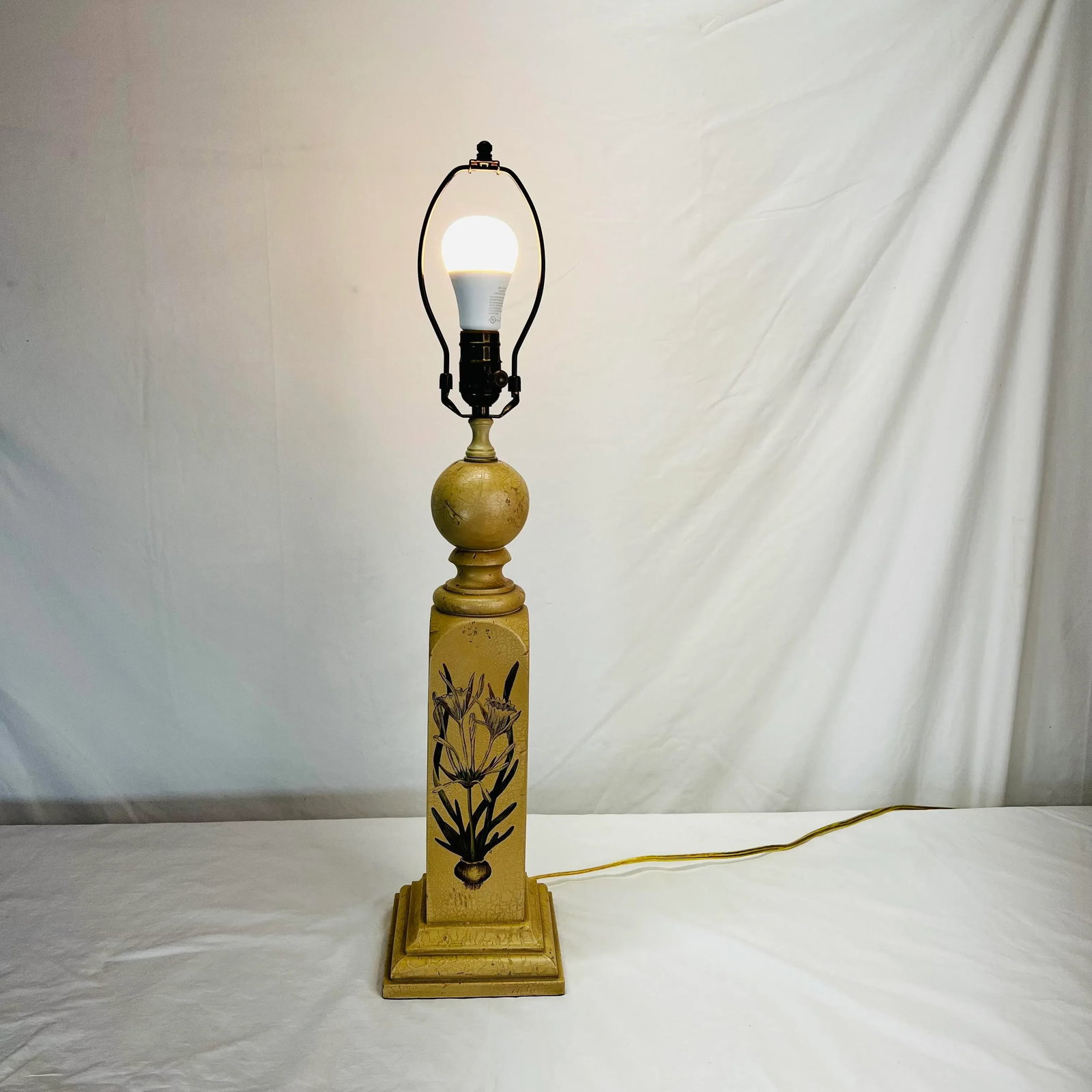Wildwood Botanical Design Wood Column Table Lamp - 10