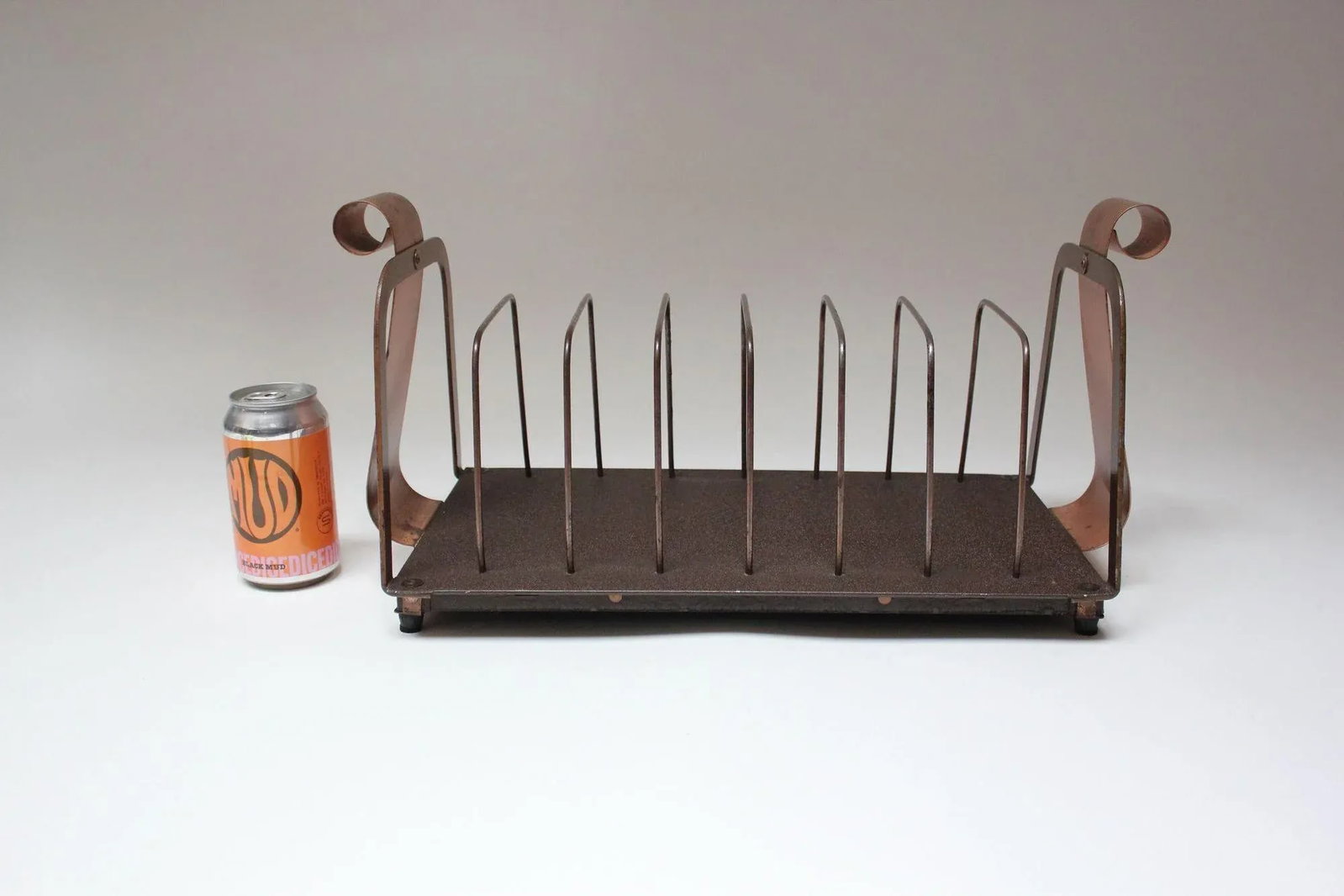 Vintage Aluminum "Scroll" LP/Vinyl/45 Record Rack - 4