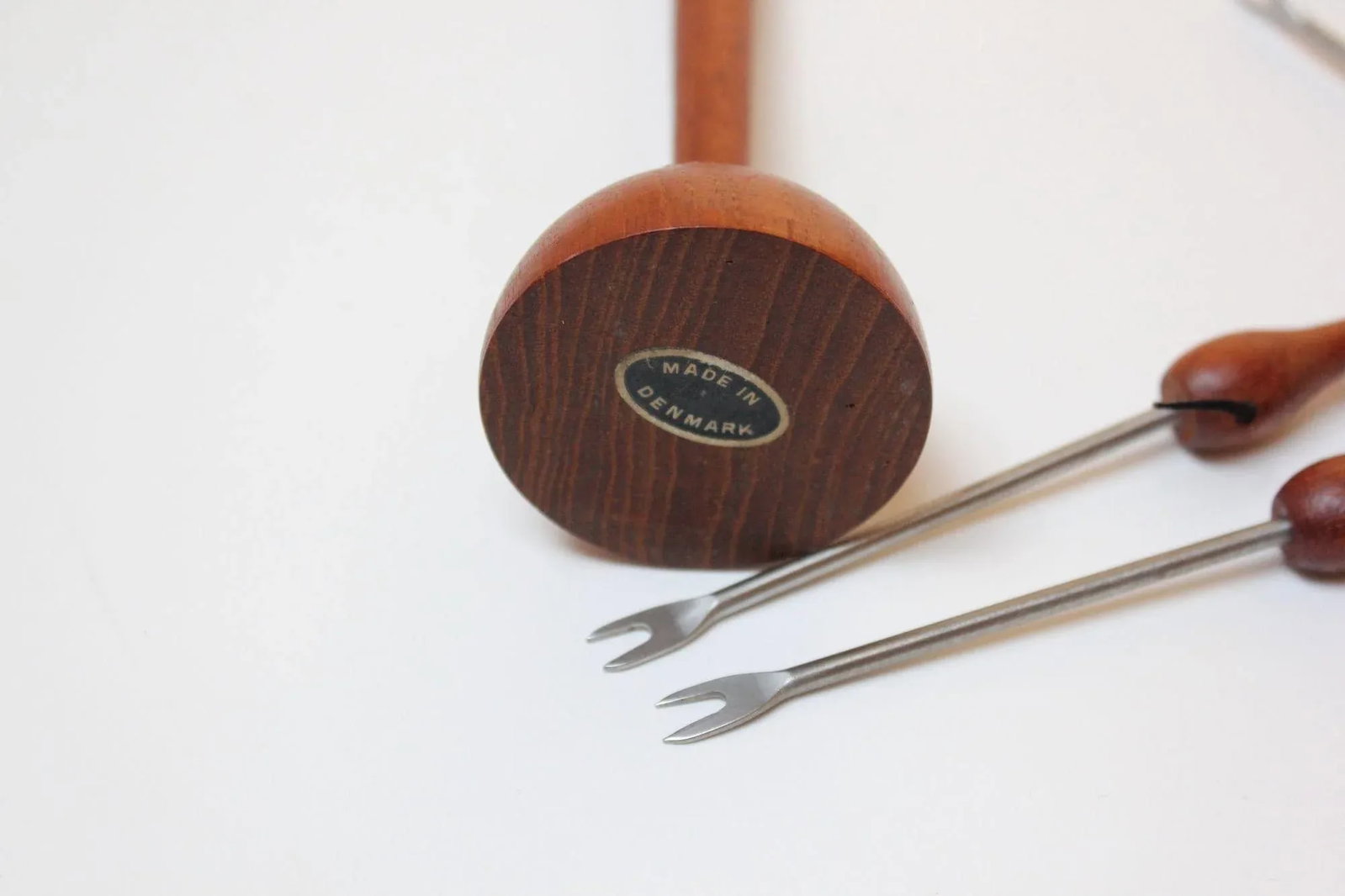 Danish Modern Teak Cat and Fish Cocktail/Hors d'Oeuvres Picks - 10