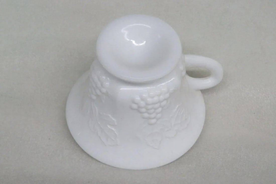 Indiana Style Harvest Grape White Milk Glass Punch Bowl and 12 Cups Set - 6
