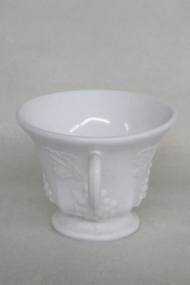 Indiana Style Harvest Grape White Milk Glass Punch Bowl and 12 Cups Set - 7