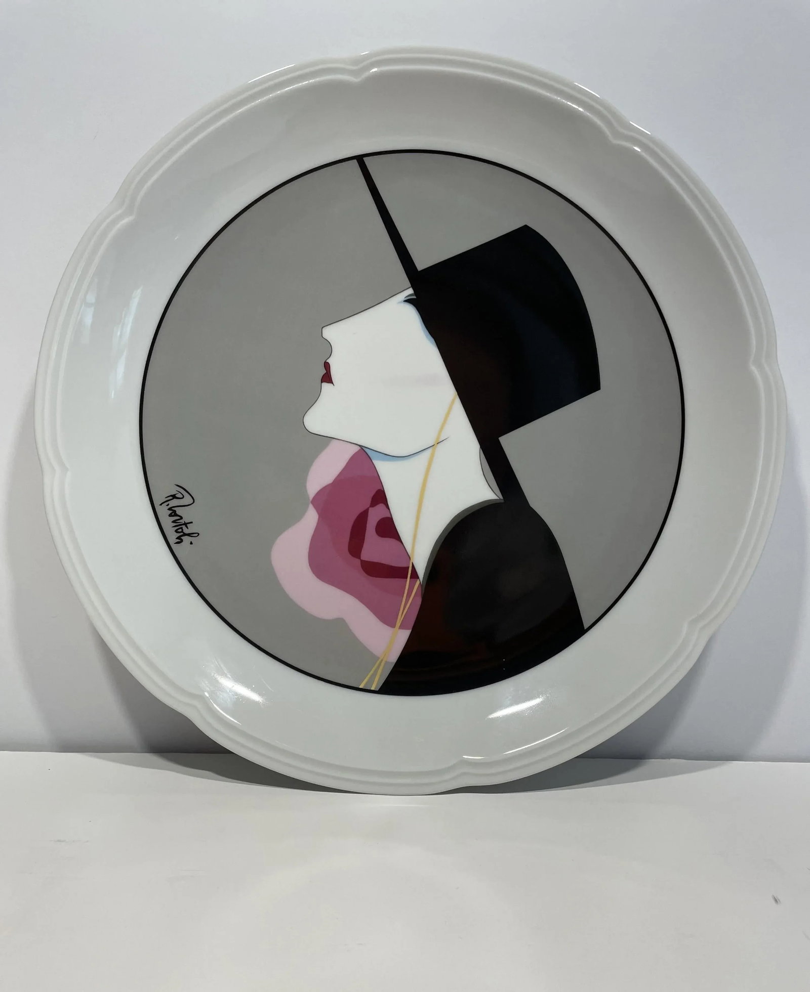 Late 20th Century White Porcelain Art Deco Dinner or Dessert Plates - Set of 4 - 4