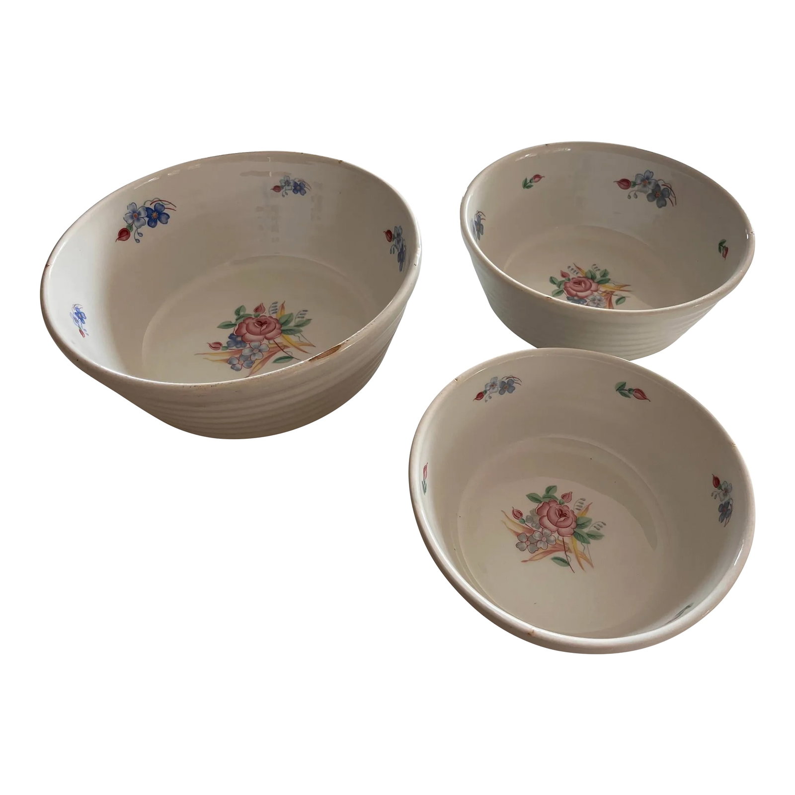 Vintage Ceramic Nesting Arabia Bowls With Floral Pattern - Set of 3 (1 of 8)