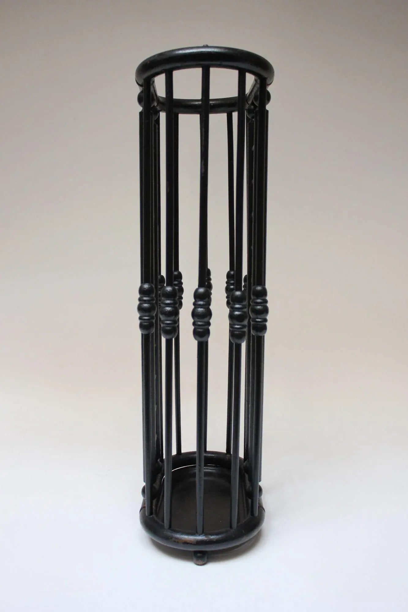 Arts and Crafts Stick and Ball Form Ebonized Umbrella Stand - 3