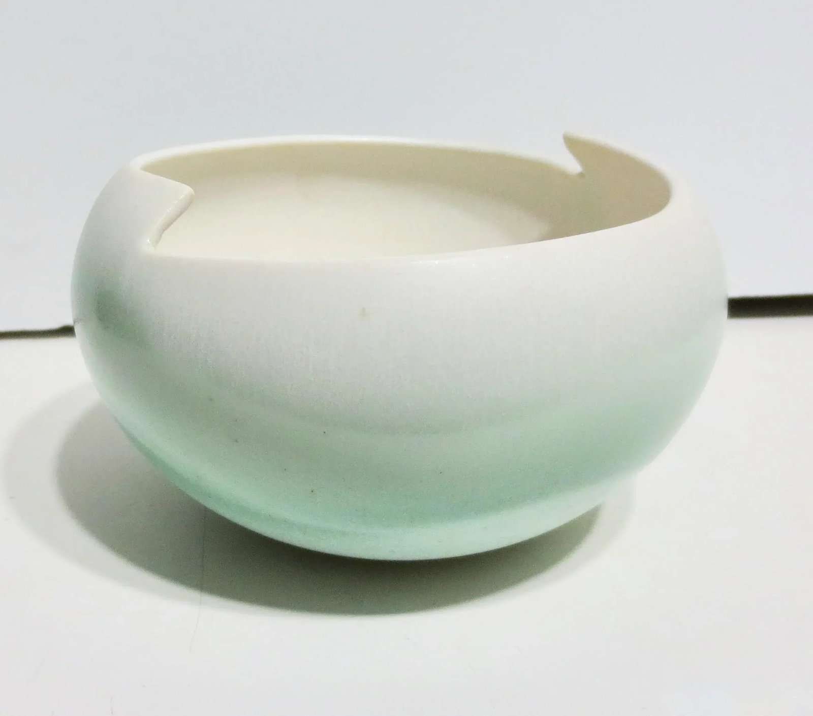 Salt-Glazed Porcelain Bowl Circa 80s - 4