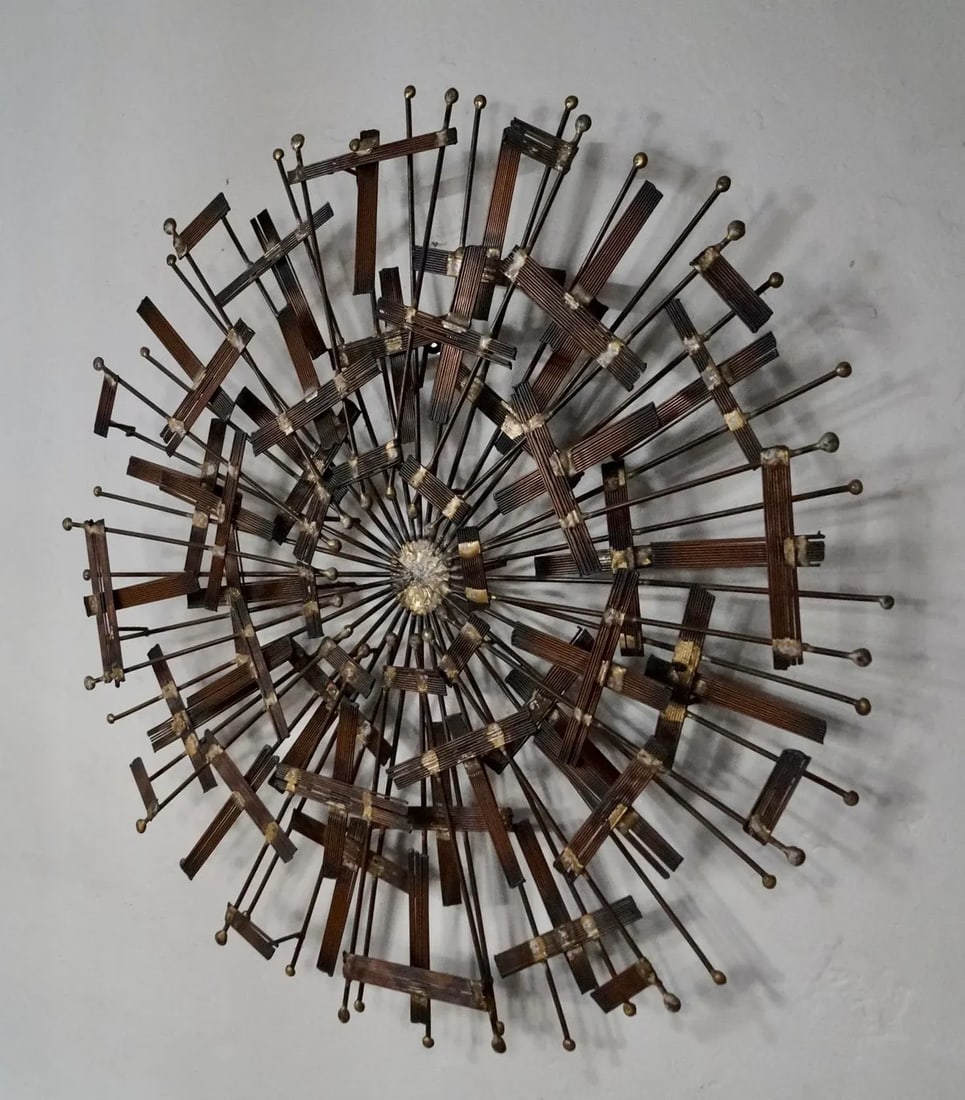 Mid-Century Modern Brutalist Sunburst Wall Sculpture - 3