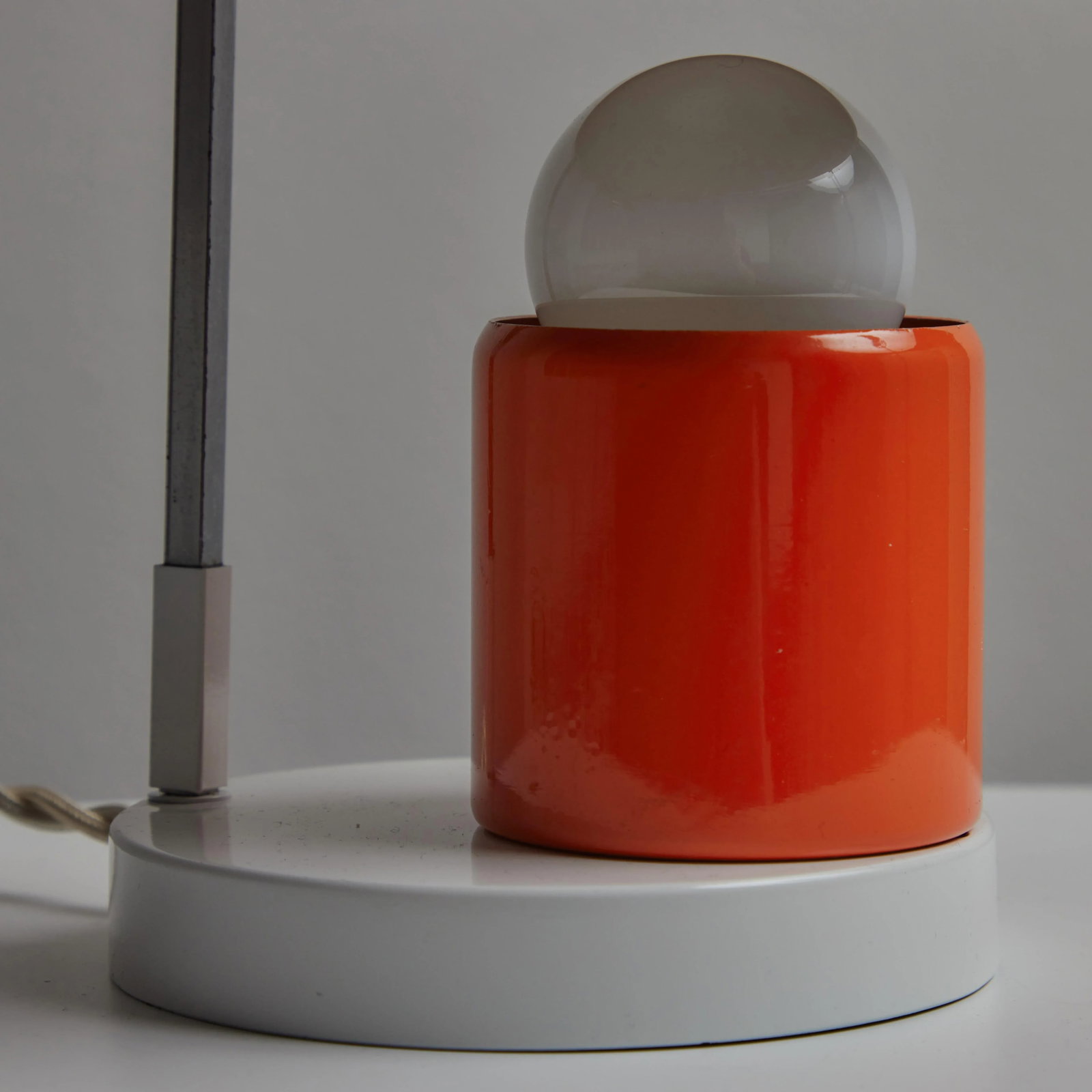1960s Adjustable Perforated Table Lamp Attributed to Tito Agnoli for O-Luce - 10