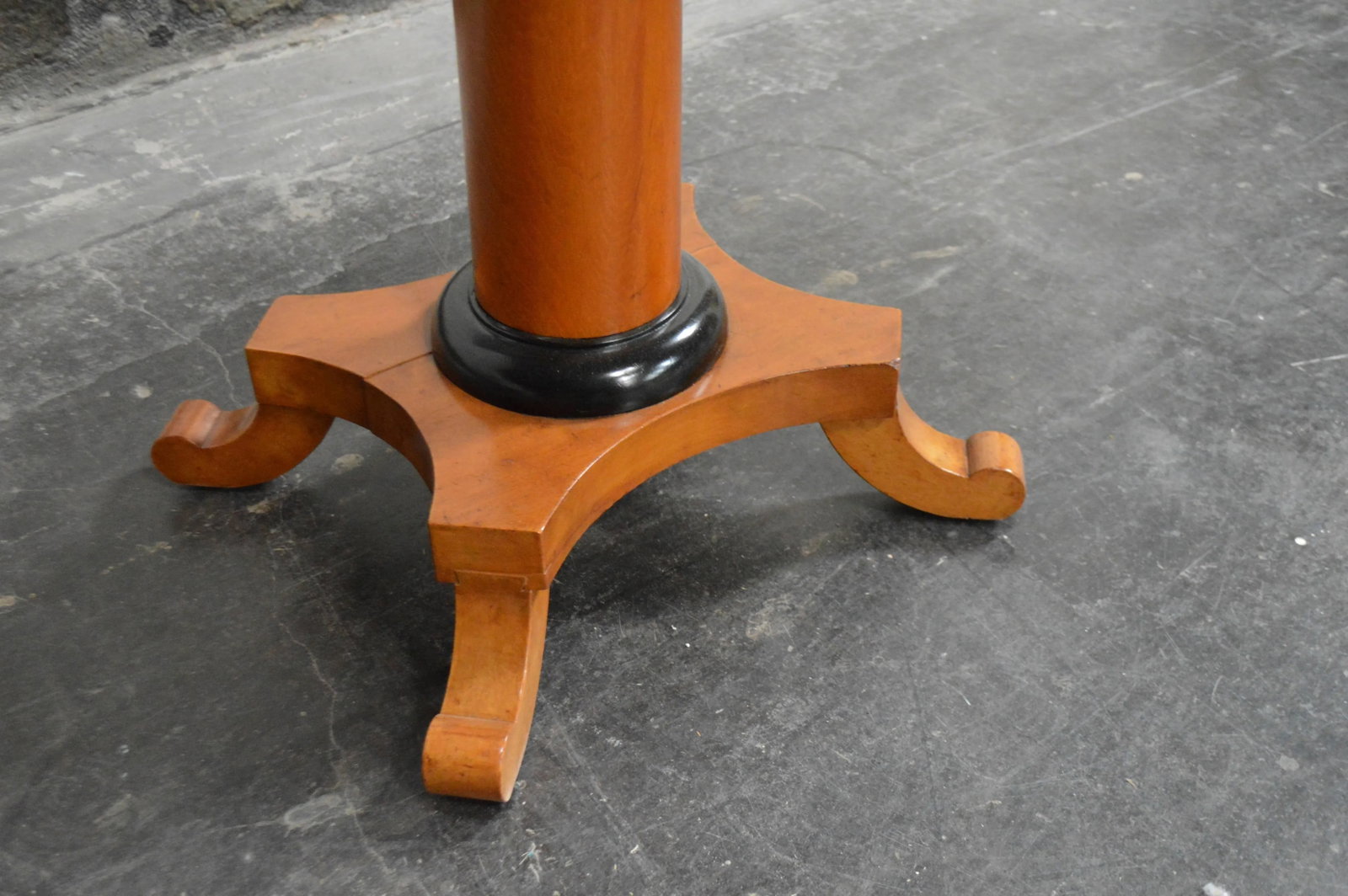 Antique Swedish Karl Johan 'Biedermeier' Revival Oval Center or End Table - 5