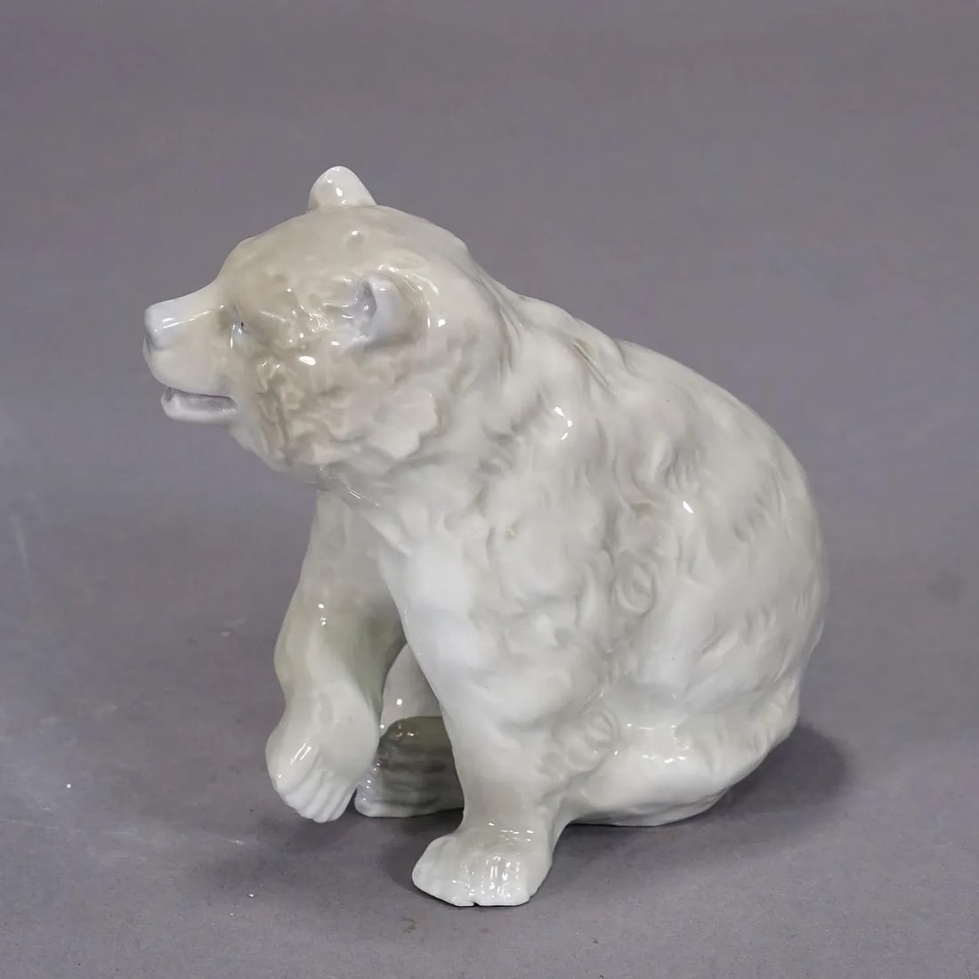 Vintage Porcelain Bear Statue, Germany, ca 1950s - 5