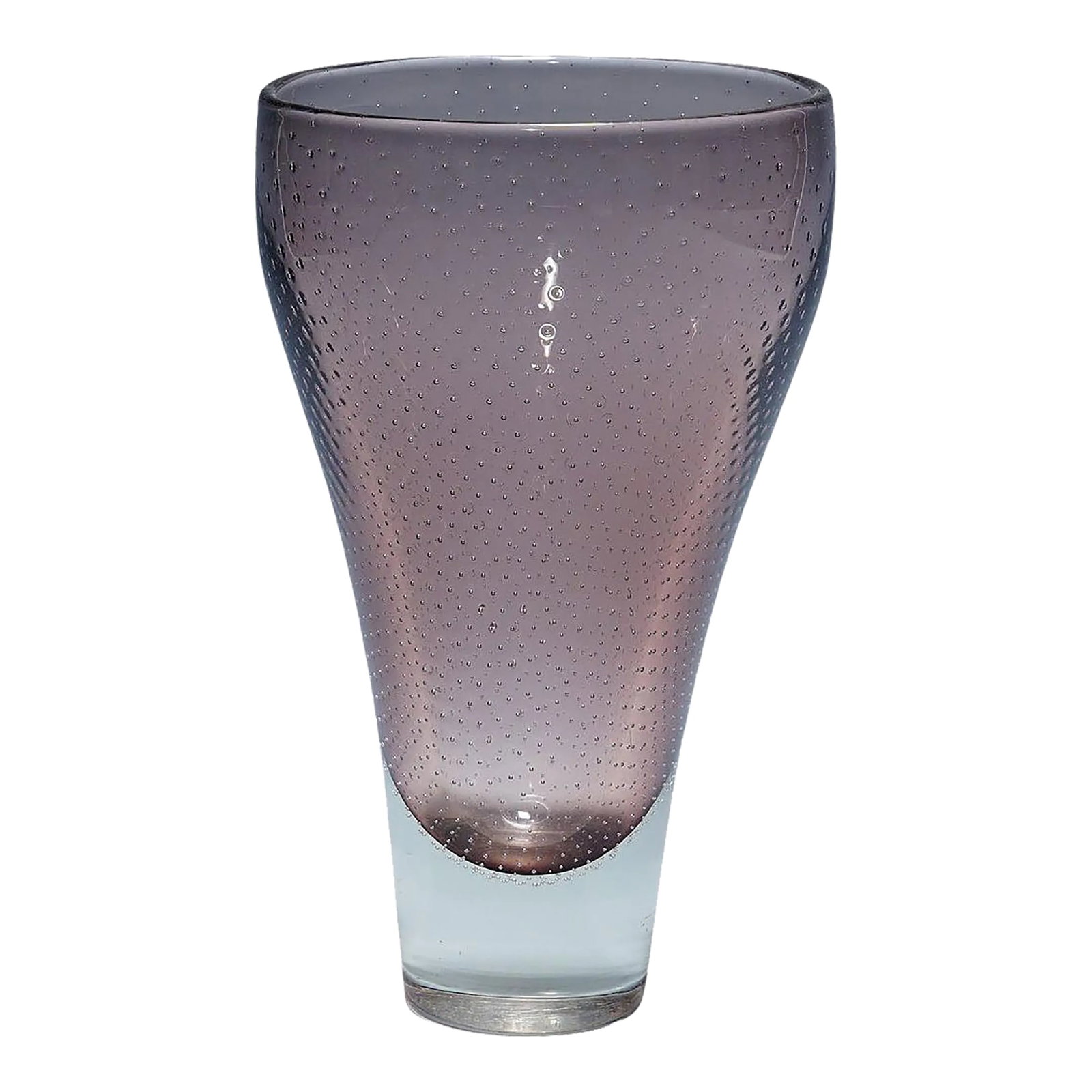 Art Glass Vase by Gunnel Nyman for Nuutajarvi Notsio: Art Glass Vase by Gunnel Nyman for Nuutajarvi Notsio A Finnish art glass vase designed by Gunnel Nyman in the late 1940s and manufactured by Nuutajarvi Notsjo in the 1950s. Clear and lilac glass