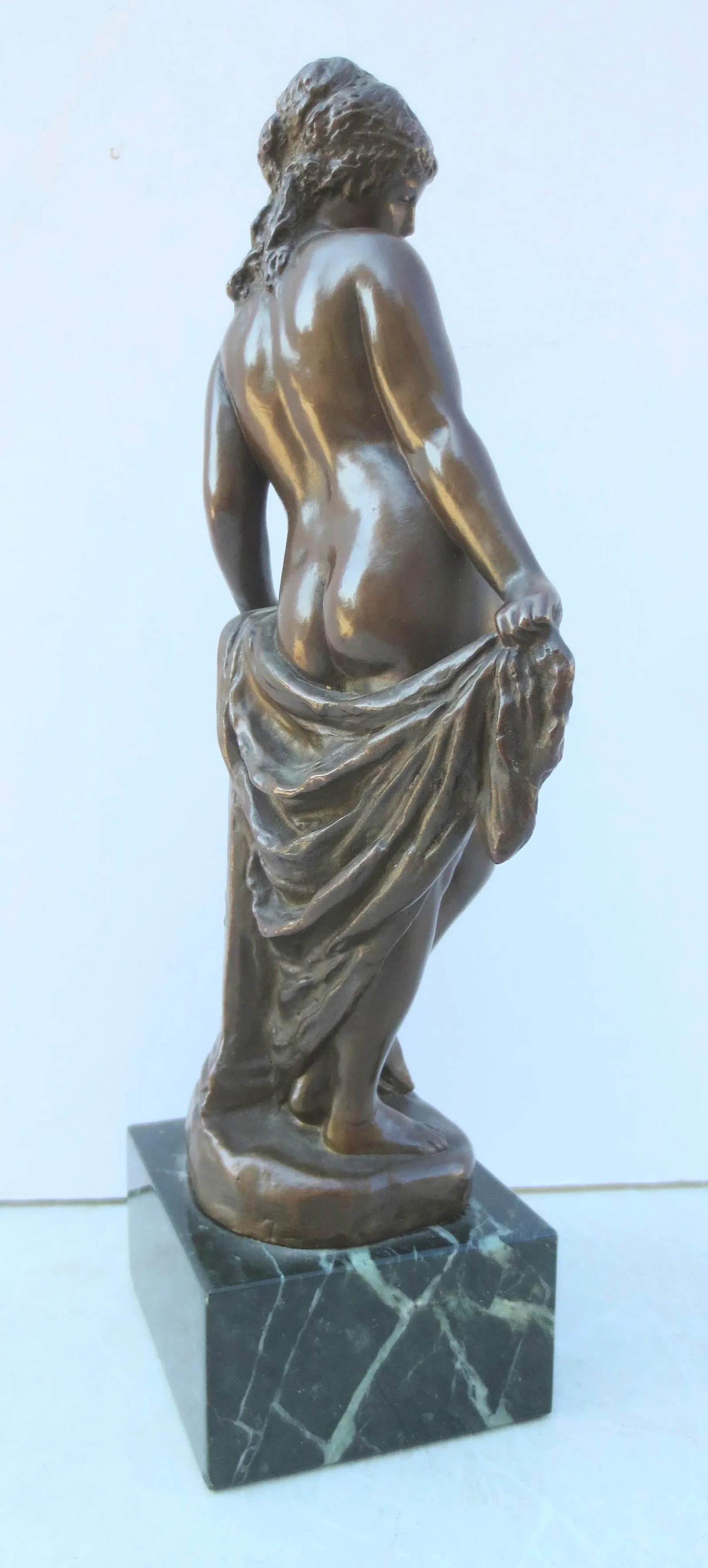 Female Nude Bronze by Reinhold Begas - 3