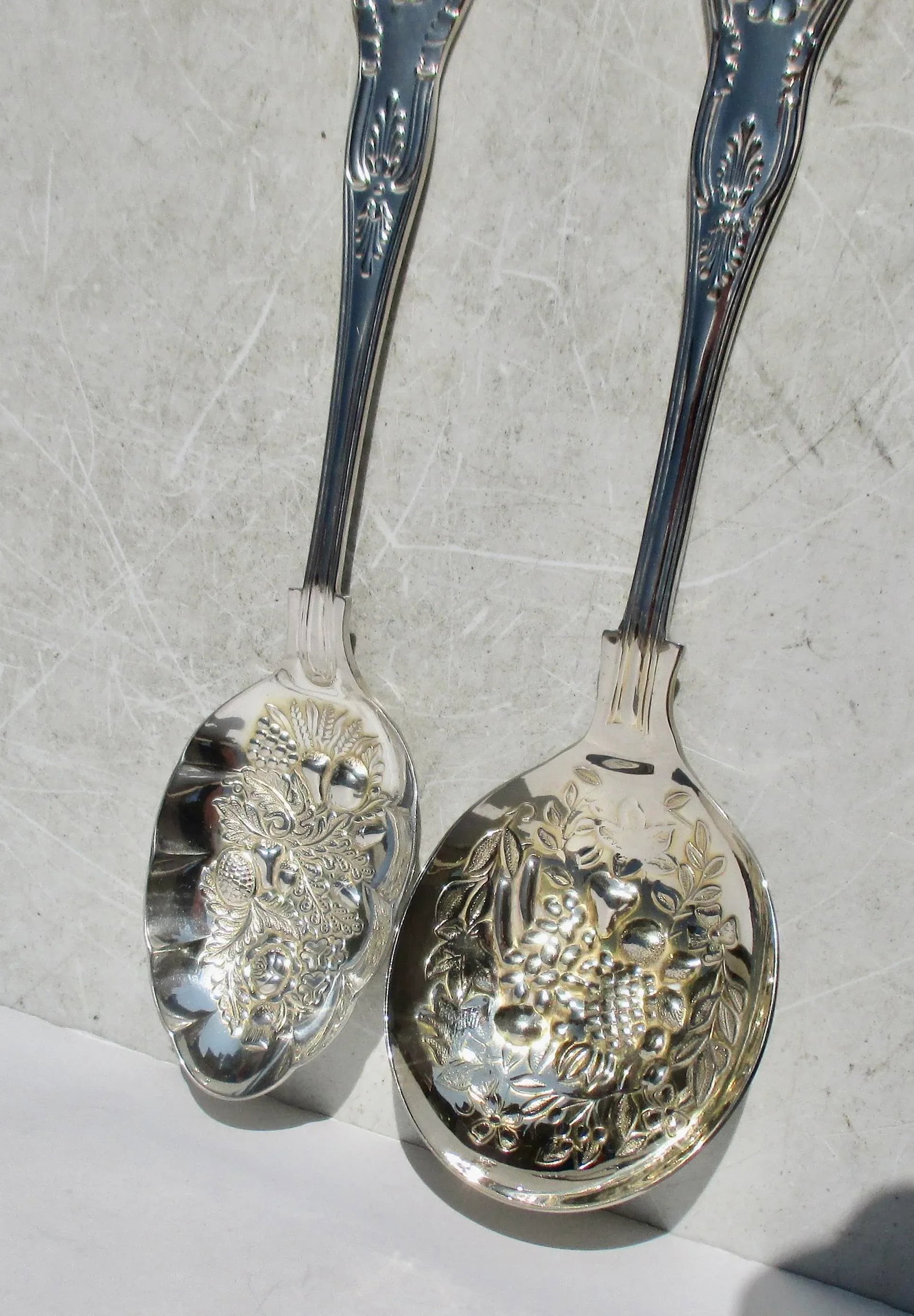 Sheffield Set of Berry Spoons Circa 50s -Set of 2 - 4