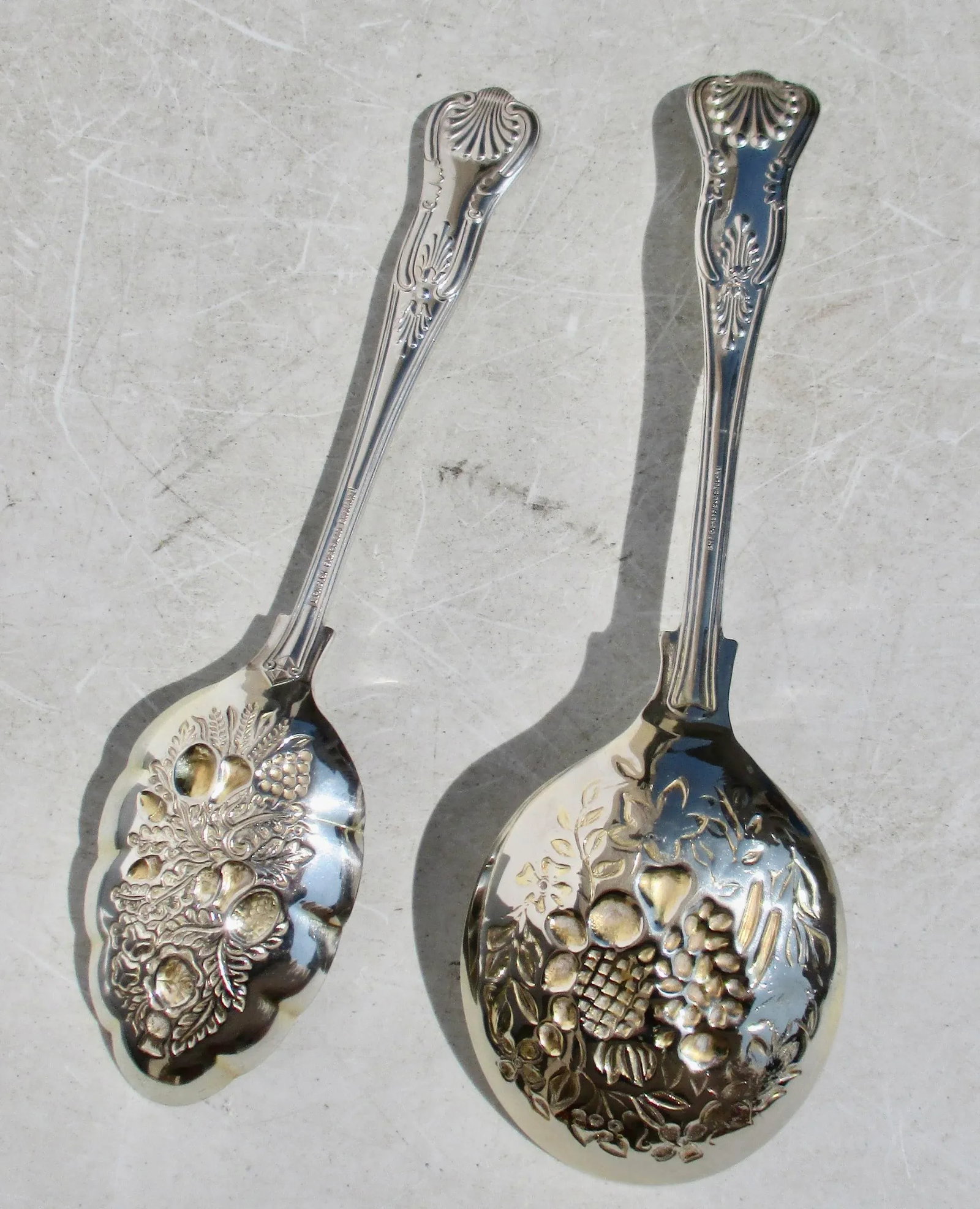 Sheffield Set of Berry Spoons Circa 50s -Set of 2 - 5