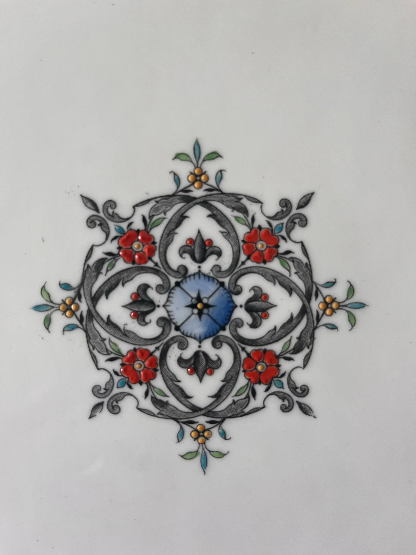 Royal Worcester 'Chantilly' Pattern Serving Platter - 4