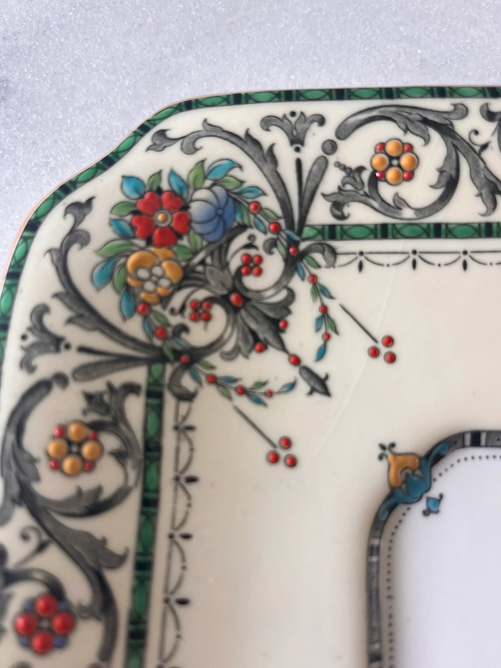 Royal Worcester 'Chantilly' Pattern Serving Platter - 5