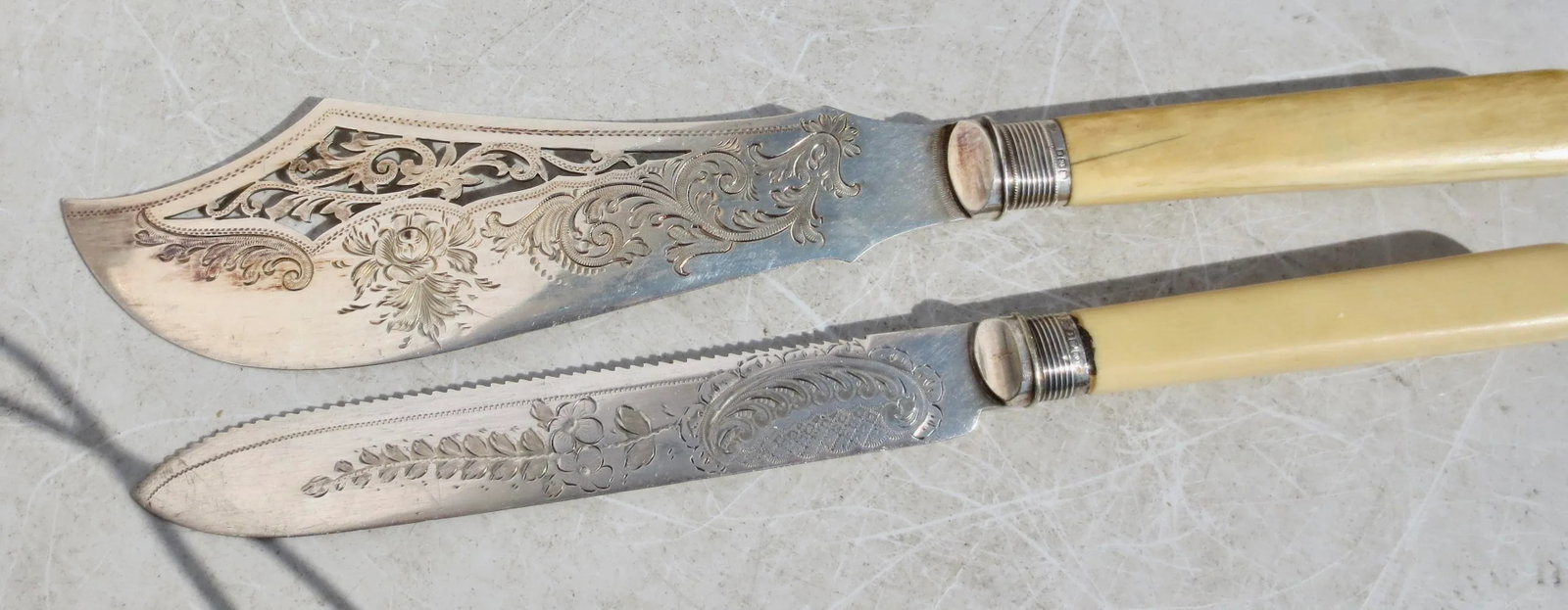 Fish Slicer Silver Plate Serving -Set of 2 - 7