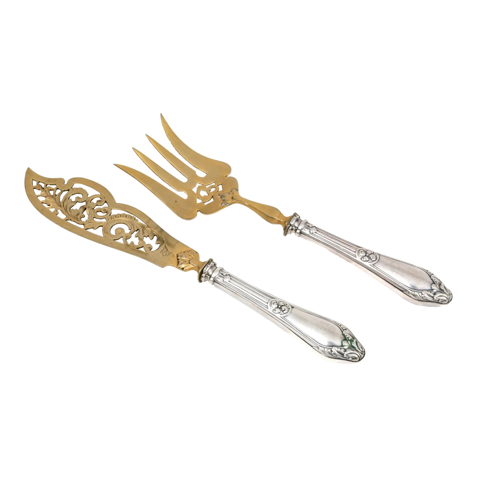 Vintage Weighted 830 Silver and Plated Steel Bladed Ornate Fish Serving Set- a Pair: Vintage weighted 830 silver and plated steel bladed ornate fish serving set. Perfect for the upcoming holiday season & can make a wonderful hostess gift. Marks: 830 Dimensions: 11 3/4" long to 10 1/8"