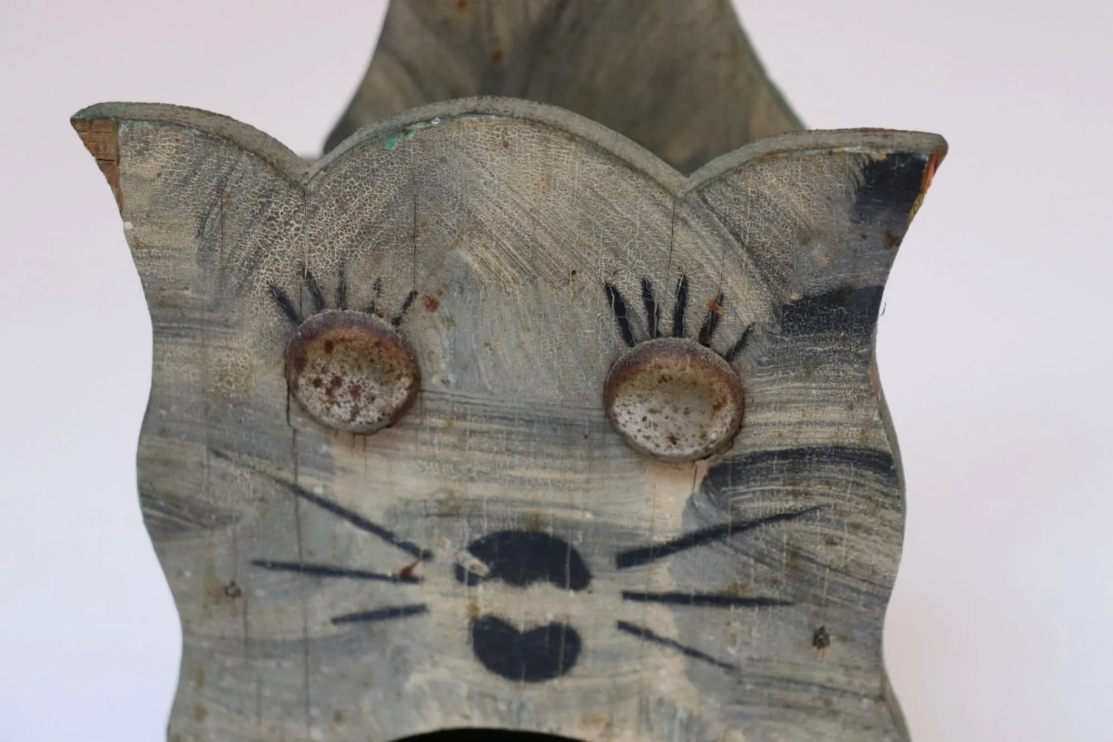 Vintage Folk Art Carved "Cat" Mint Green Matchbook Holder - 8