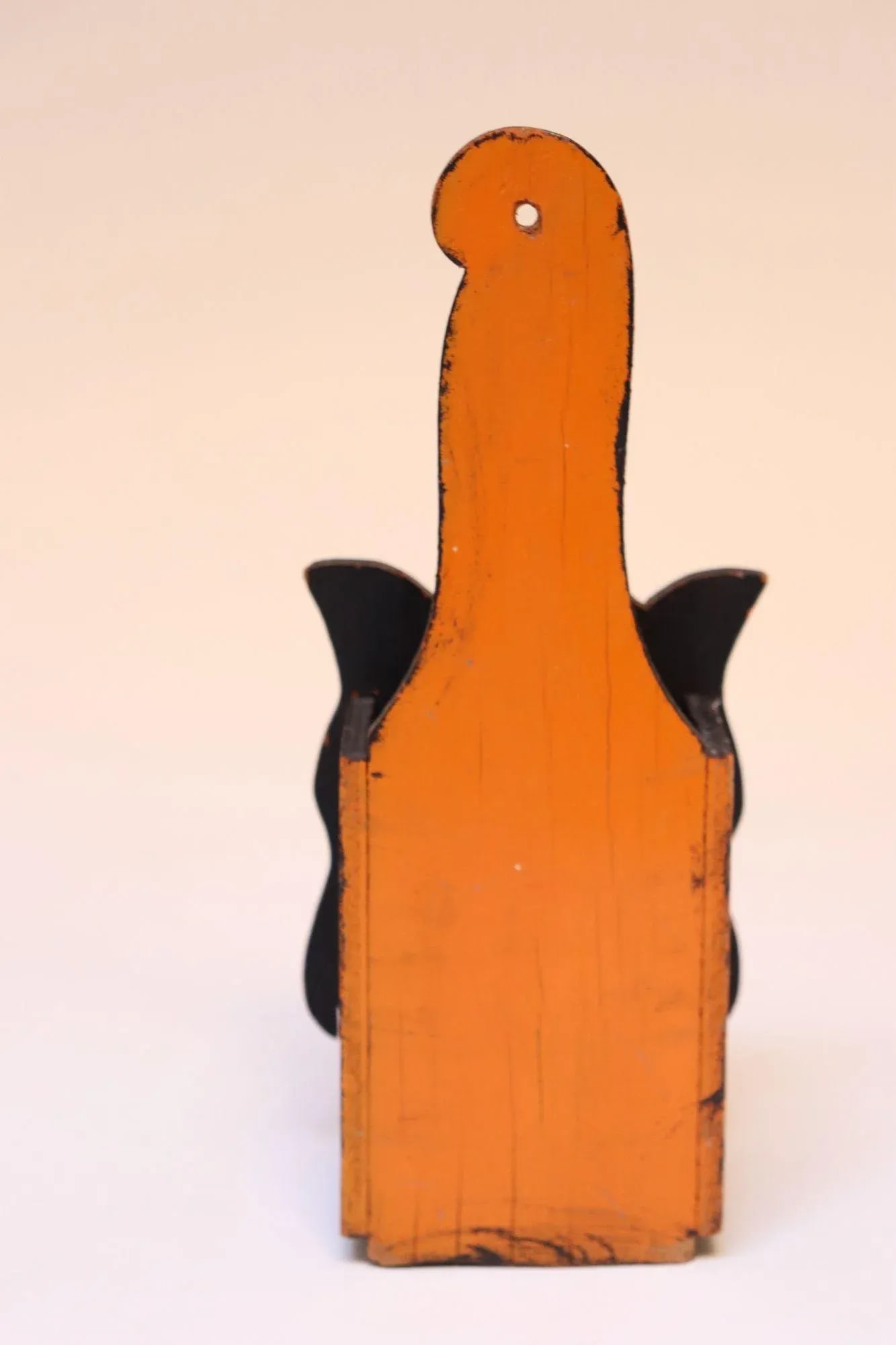Vintage Outsider Art Carved "Cat" Matchbook Holder - 3
