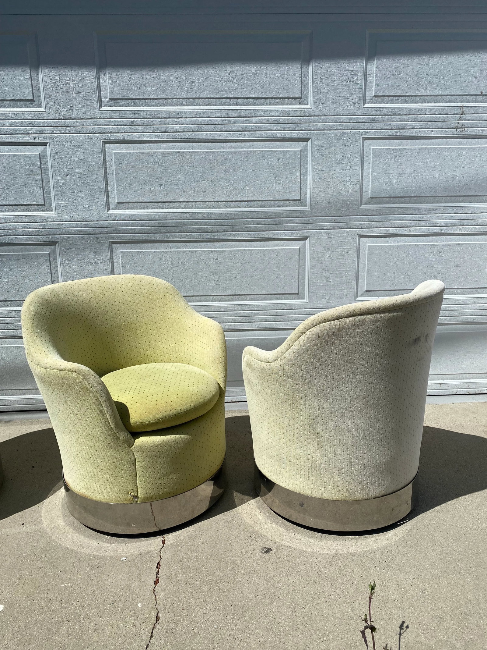 Rare 1970s Space Age Swivel Chairs by Phillip Enfield Designs – Set of Three - 4