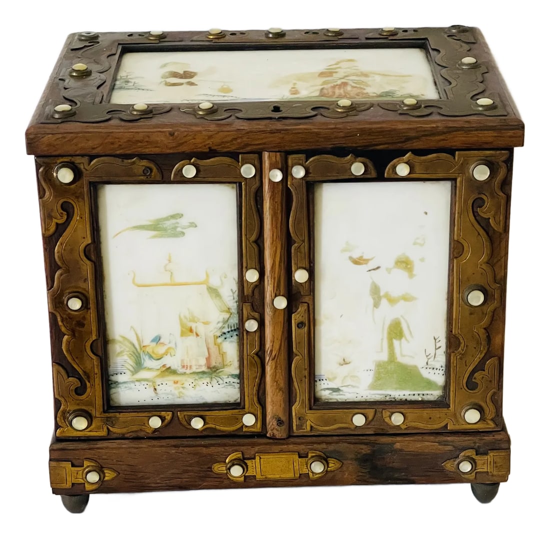 Early 1900s Antique Chinese Chinoiserie Qing Dynasty Treasure Box (1 of 7)
