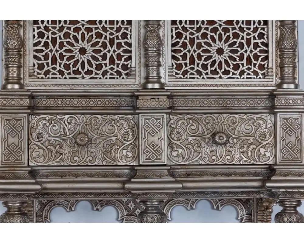 Late 19th Century Islamic "Alhambra" Silvered Bronze Quran Cabinet in the Islamic Nasrid Style - 11