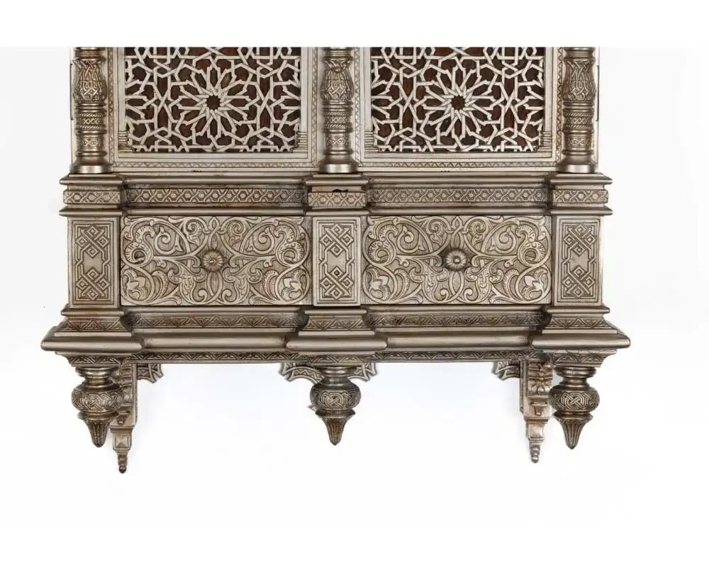 Late 19th Century Islamic "Alhambra" Silvered Bronze Quran Cabinet in the Islamic Nasrid Style - 3