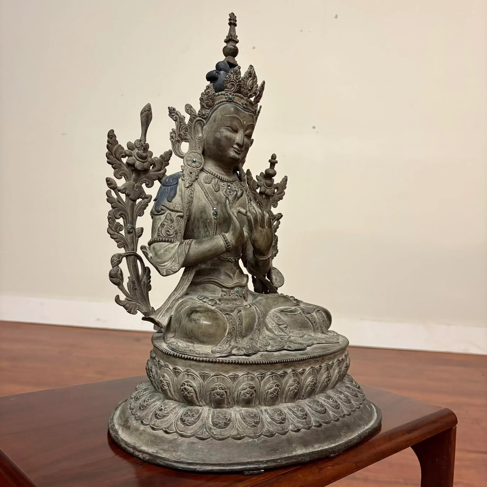 Large Vintage Nepalese Bronze Tara Statue - 2