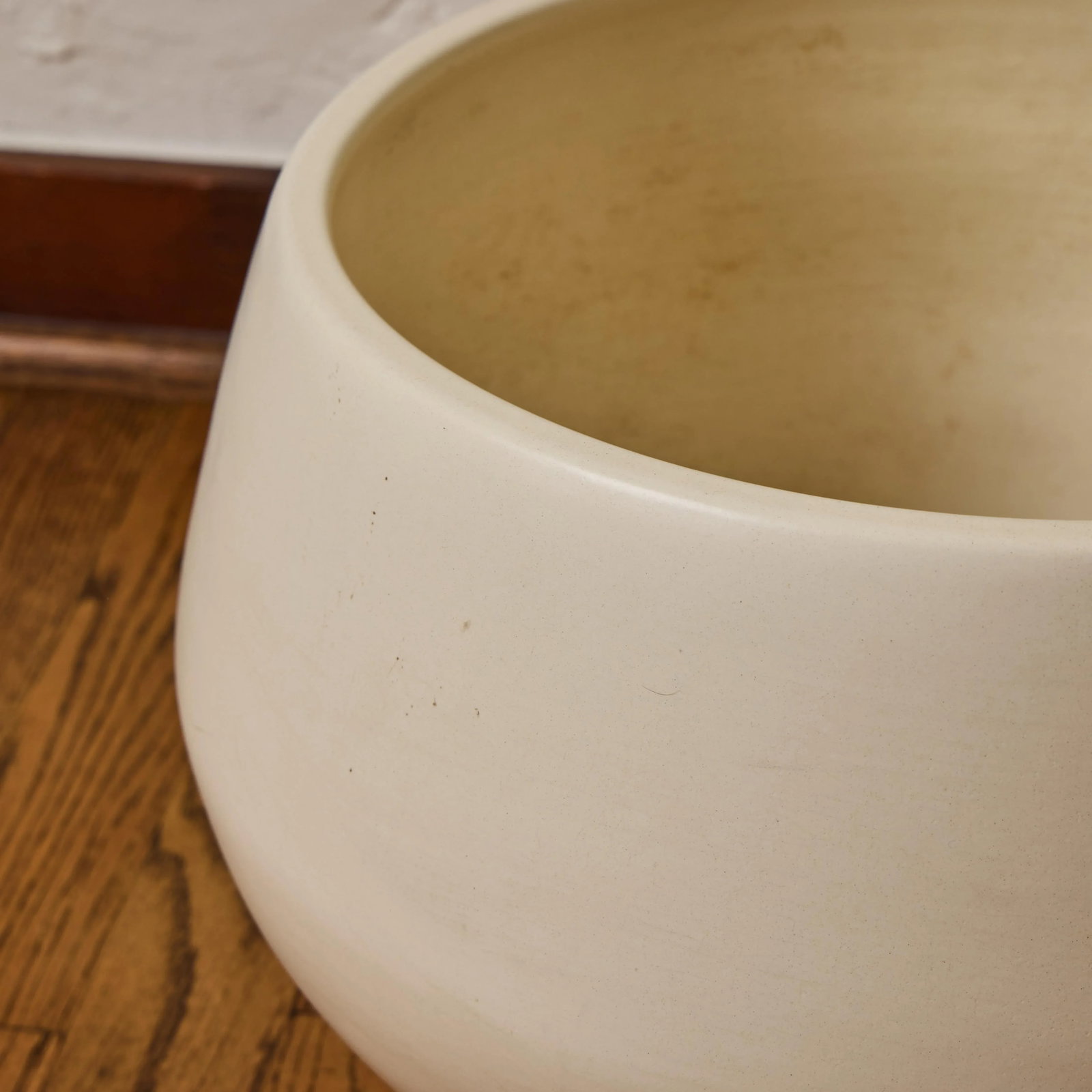 Gainey Matte Glazed Ceramic Planter, Circa 2000s - 7