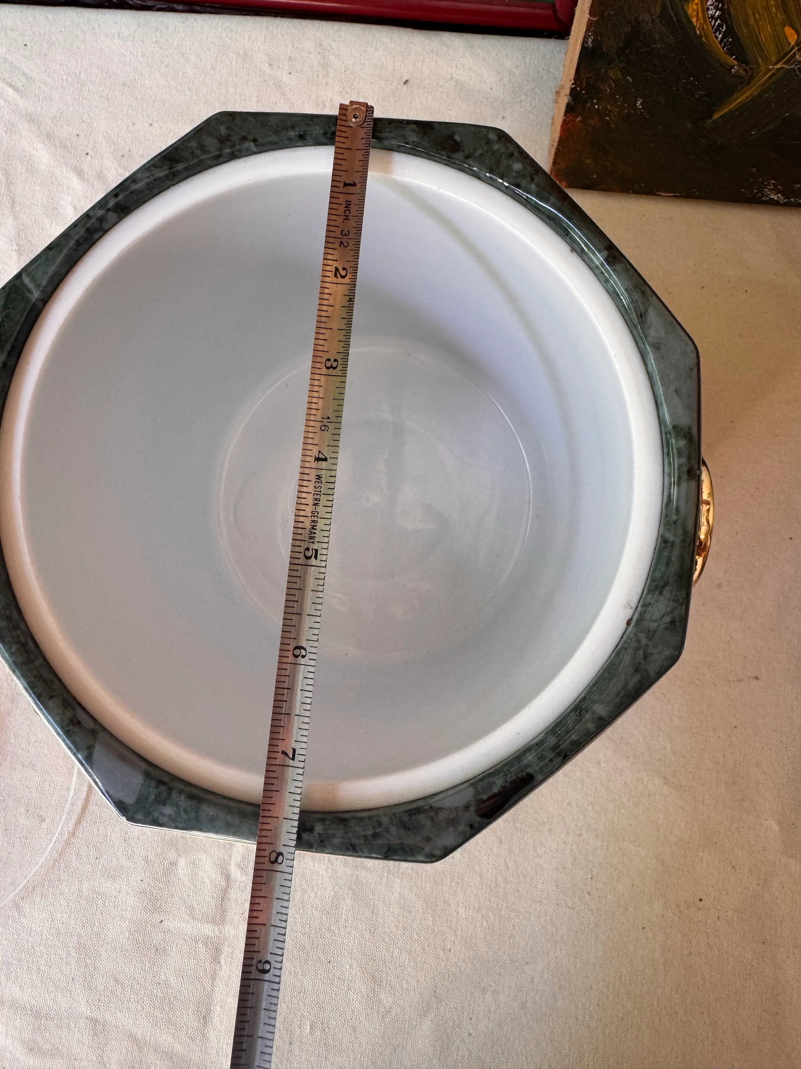 1970s Green Malachite Ice Bucket/Champagne Bucket With Gold Accents and Matching Lid - 7