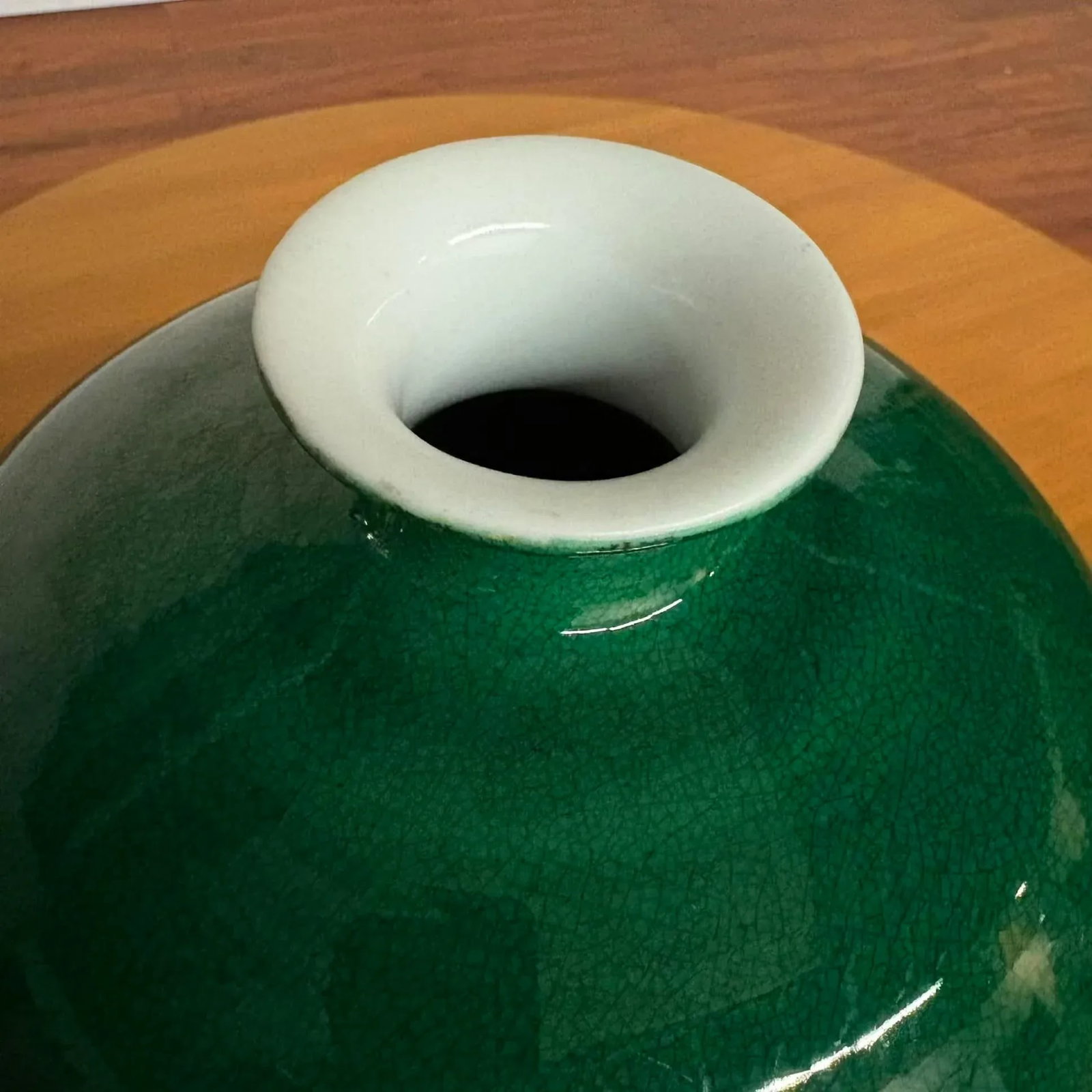 Vintage Green Crackle Glaze Meiping Vase - 2