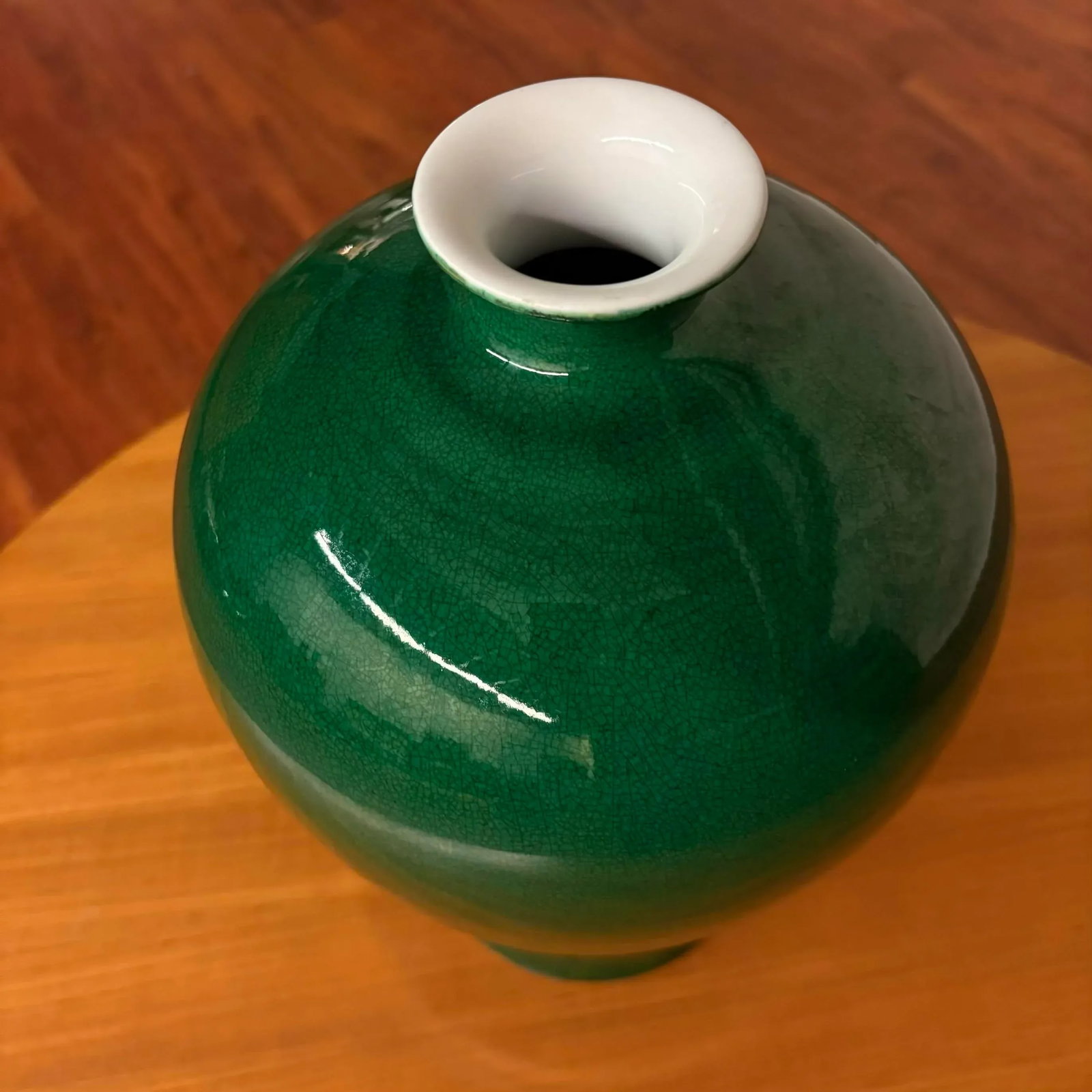 Vintage Green Crackle Glaze Meiping Vase - 4