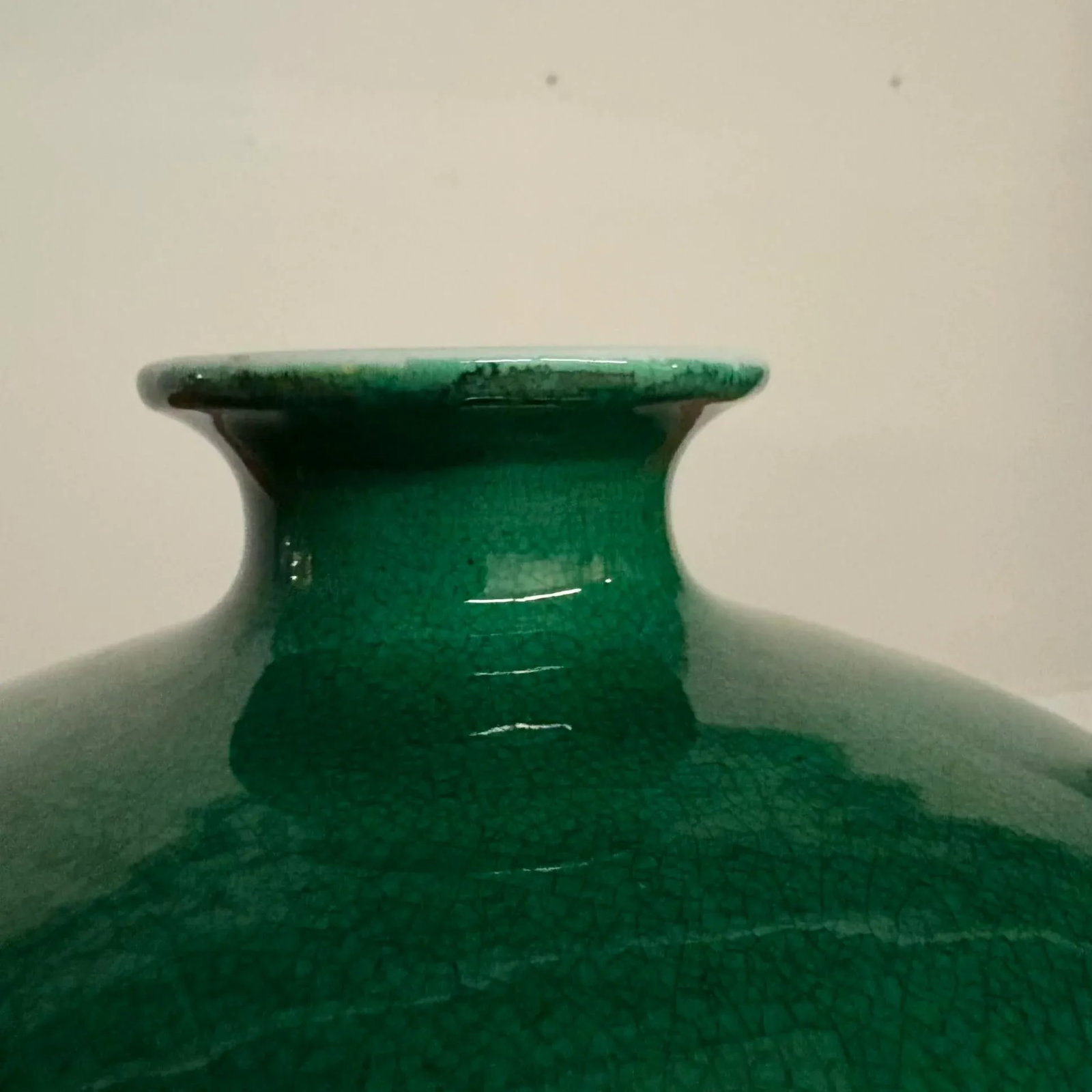 Vintage Green Crackle Glaze Meiping Vase - 8