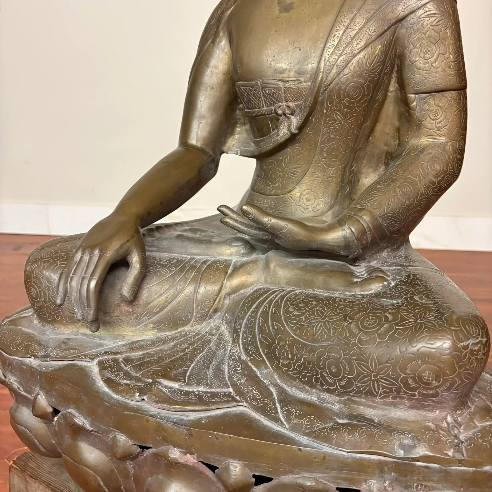 Large Nepalese Bronze Seated Buddha Sculpture Statue - 15