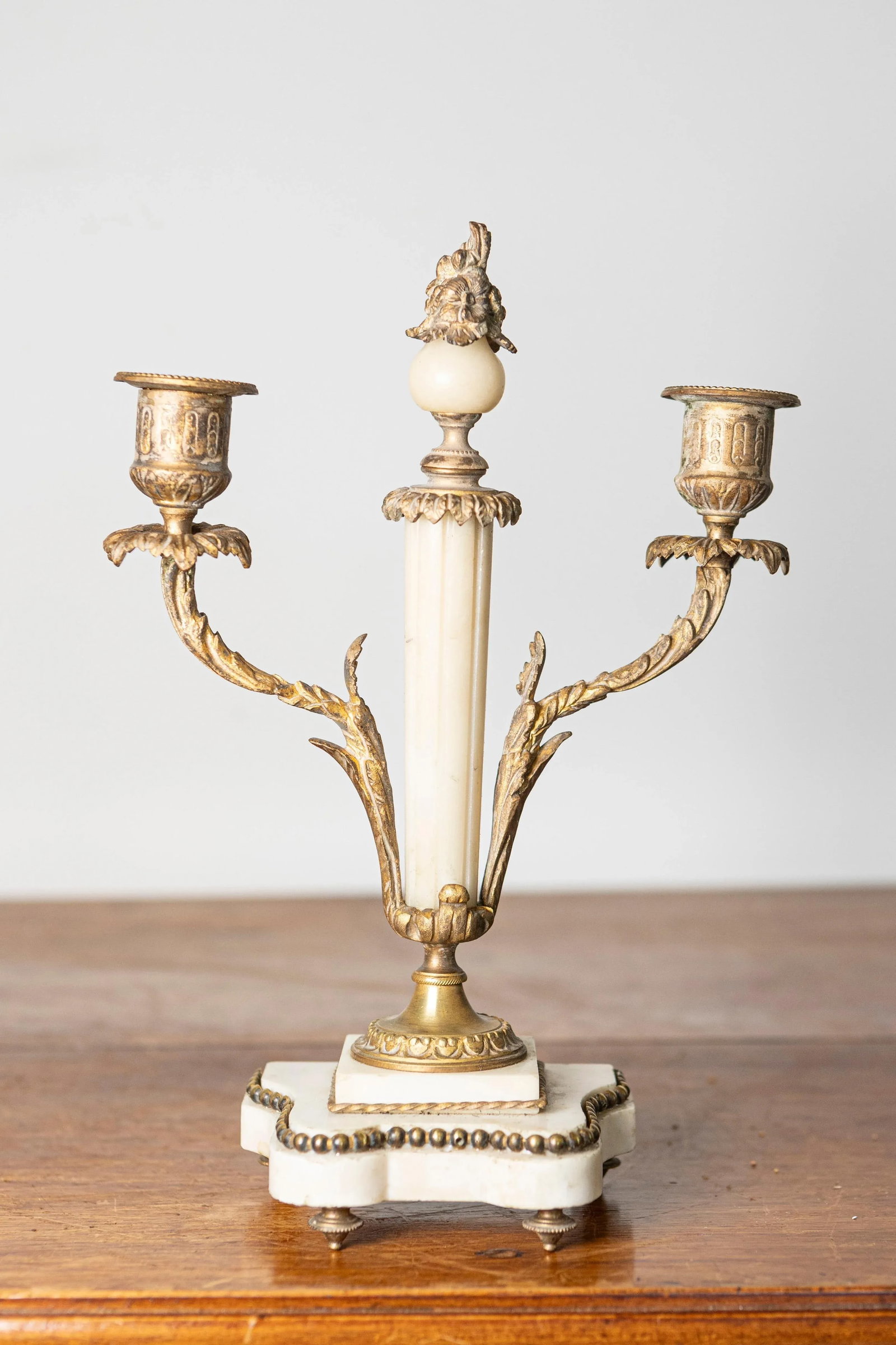 Pair of 19th-Century French Neoclassical Marble and Gilt Bronze Candelabras - 6