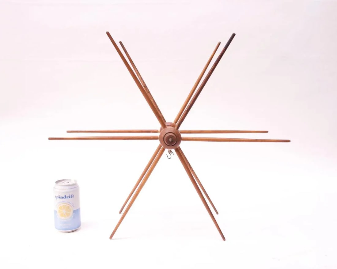 Vintage Primitive Yarn Winder / Yarn Swift - 7