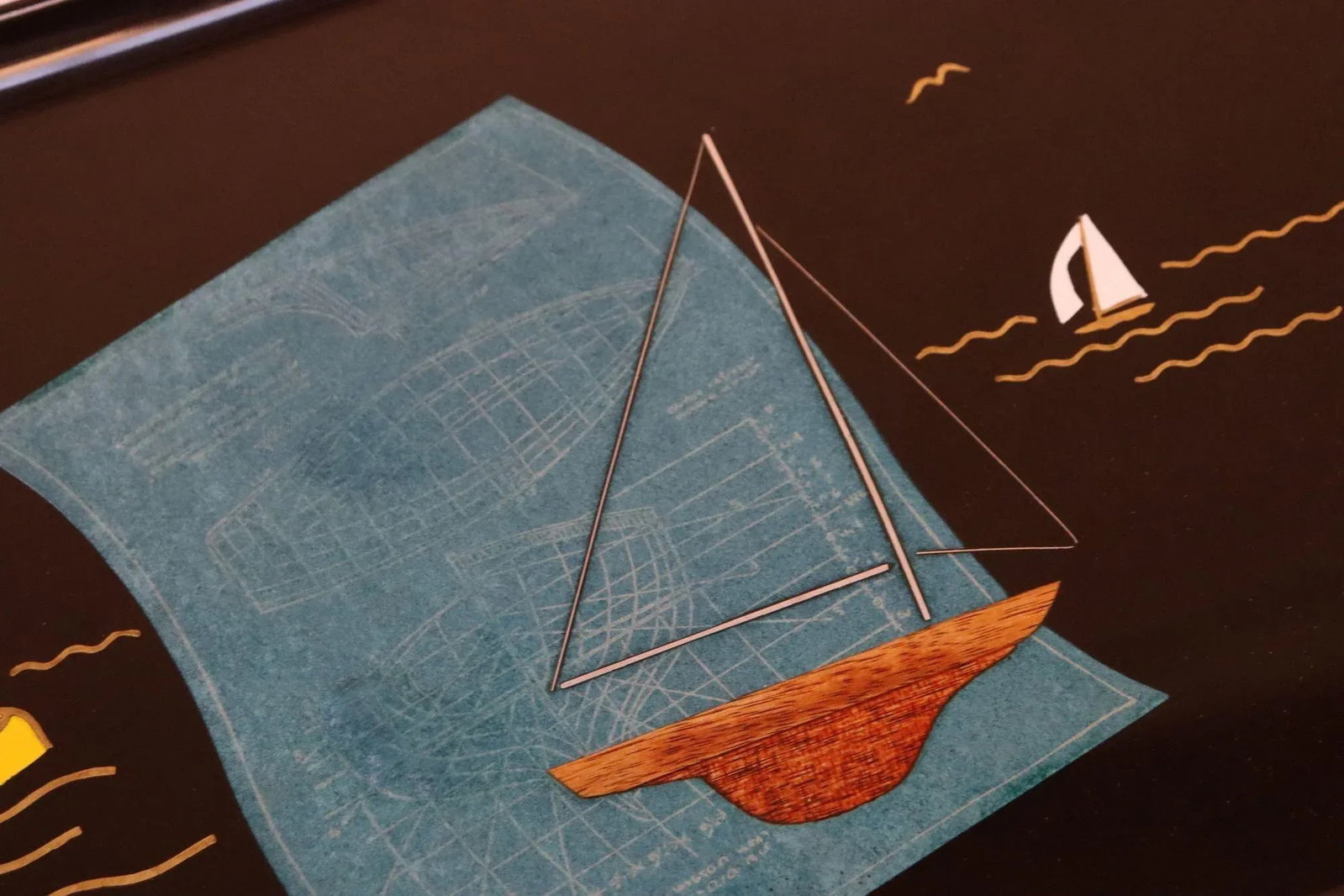 Large Mid-Century Black Resin Tray With Inlaid Sailboats and Lighthouse Motif - 8
