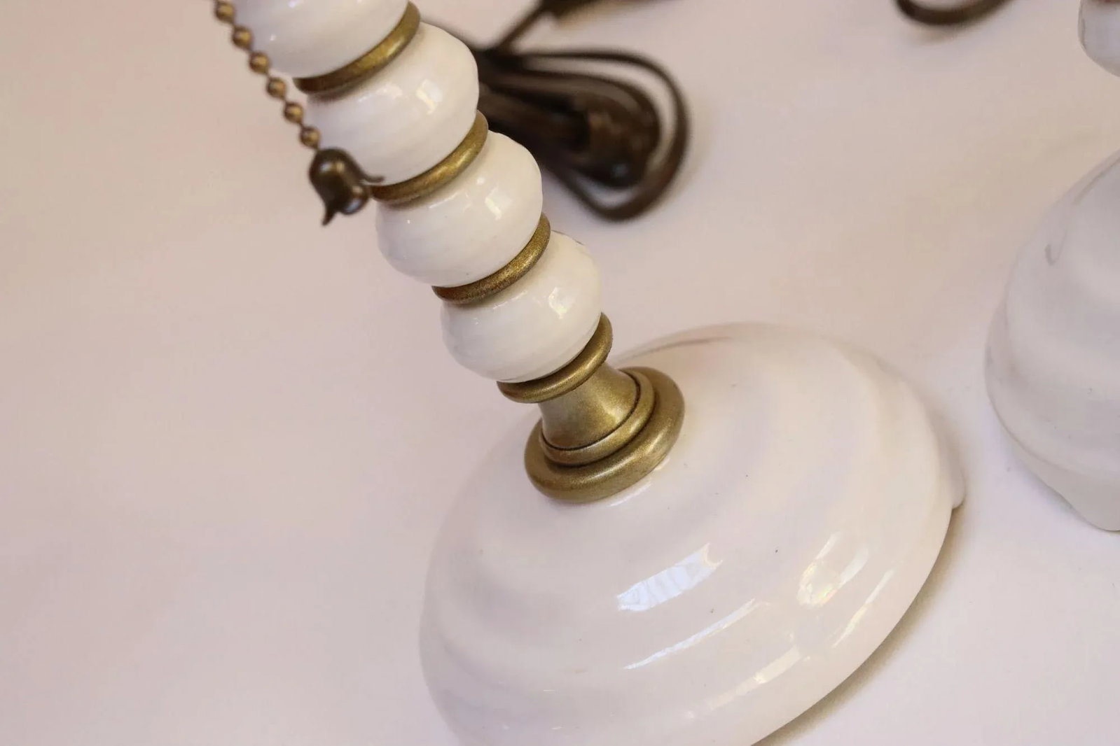 Pair of Vintage Stacked Bobbin Form Porcelain and Brass Boudoir / Bedside Lamps - 10
