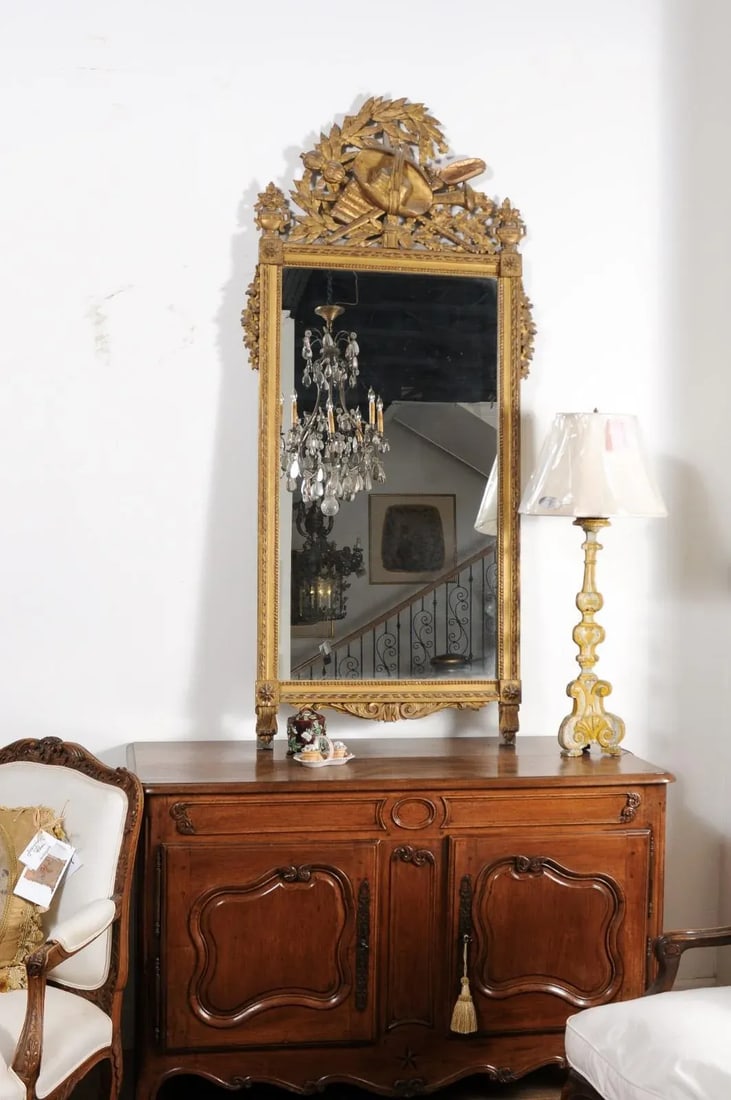 Late 18th Century Louis XVI French Period Giltwood Mirror - 2
