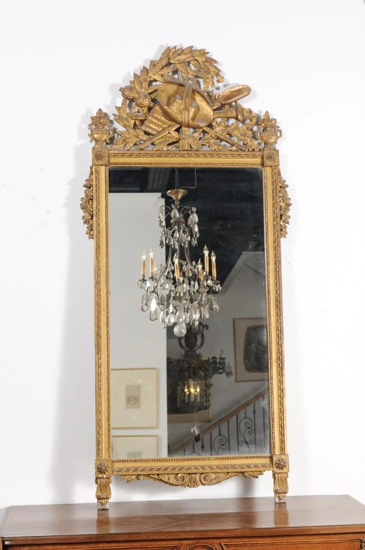 Late 18th Century Louis XVI French Period Giltwood Mirror - 3